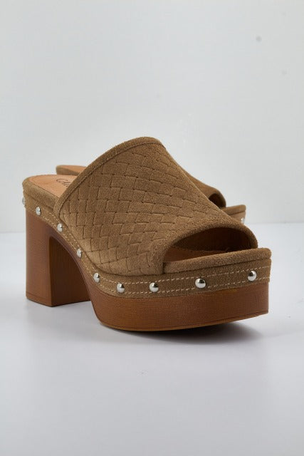 CARMELA C en color TAUPE (2)