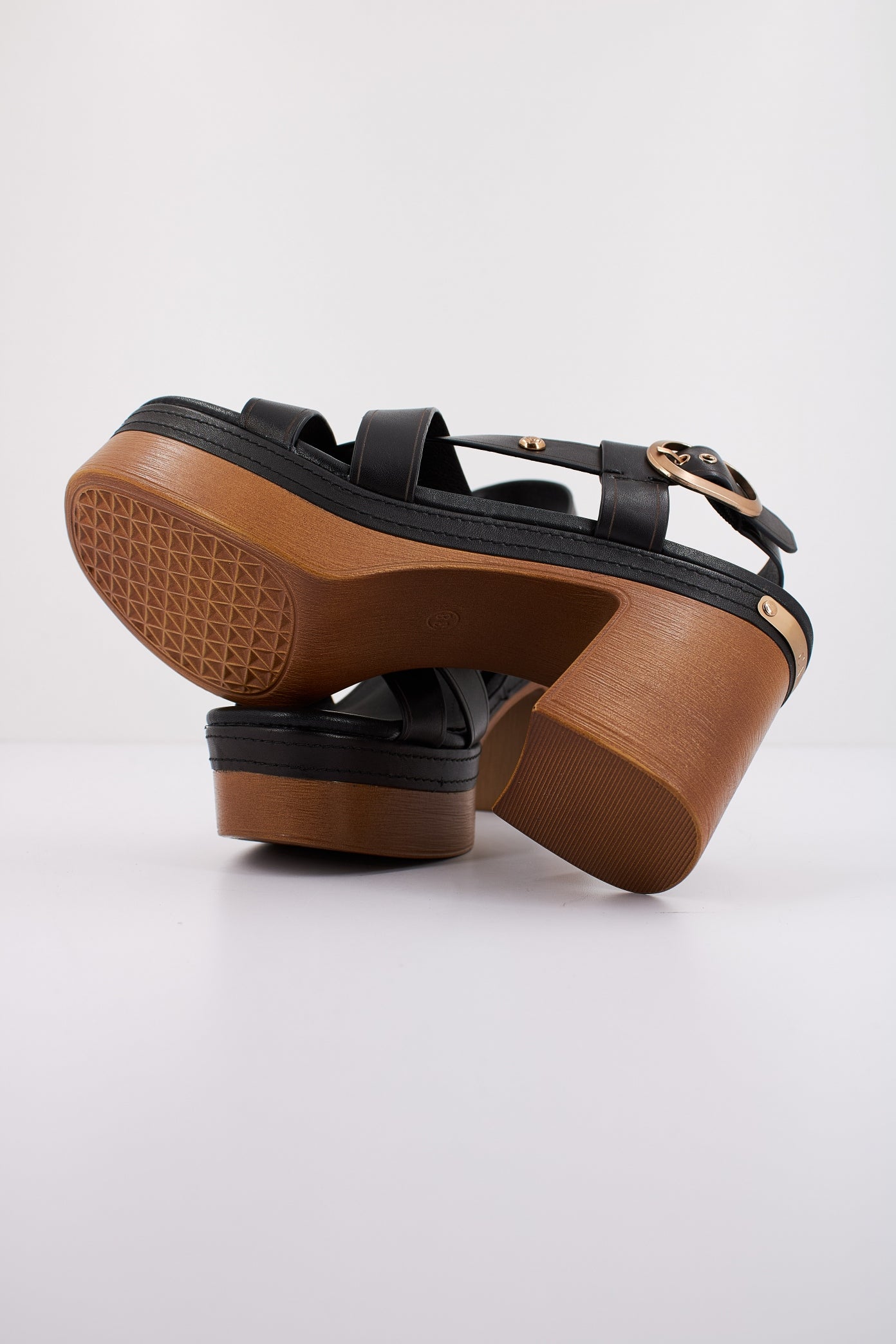 CARMELA c en color NEGRO (4)