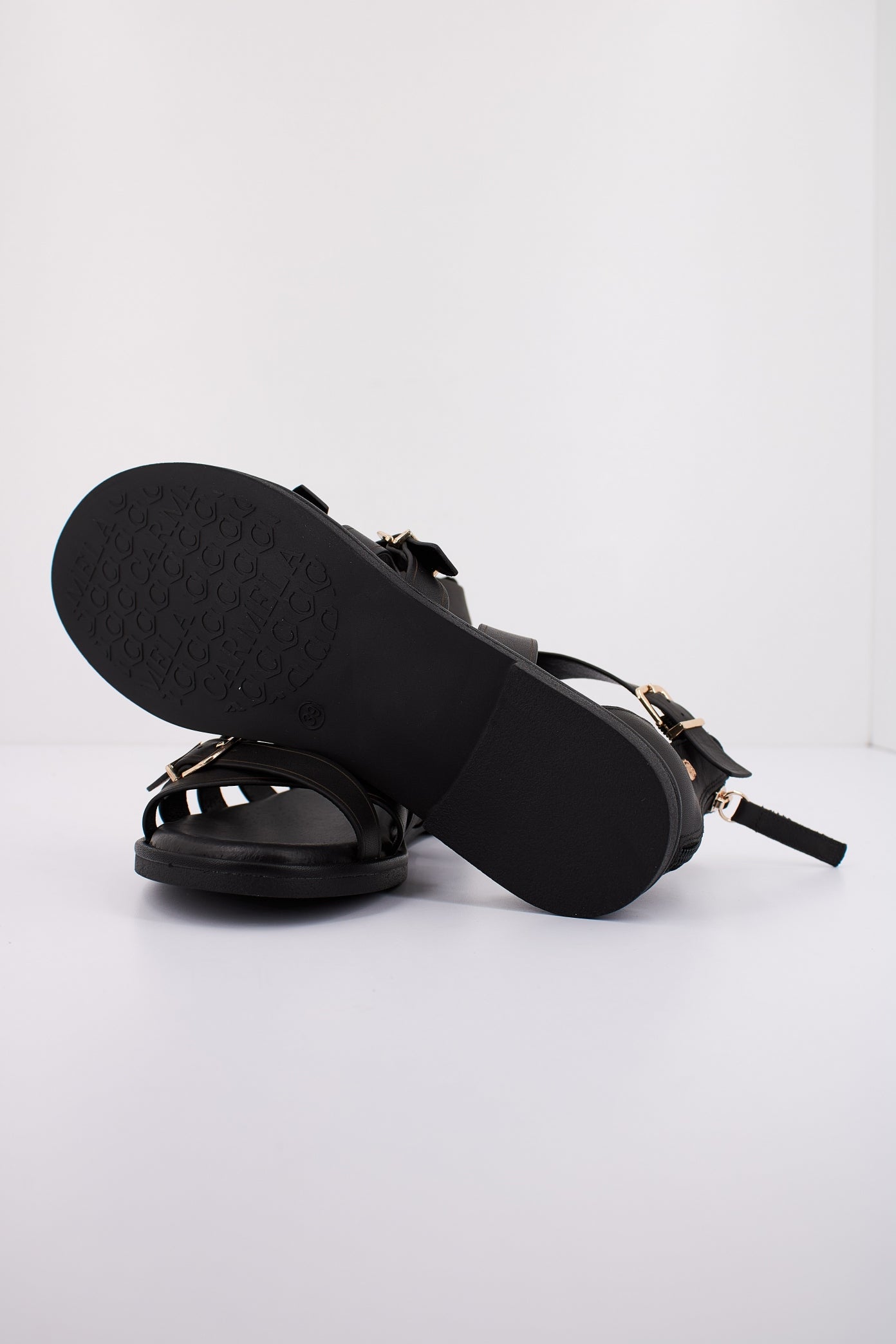 CARMELA c en color NEGRO (5)