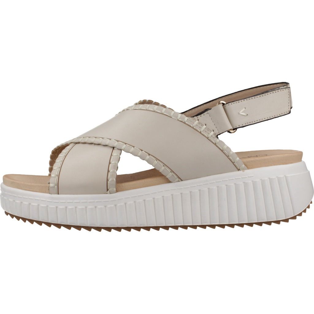CARMELA C en color BEIGE (2)