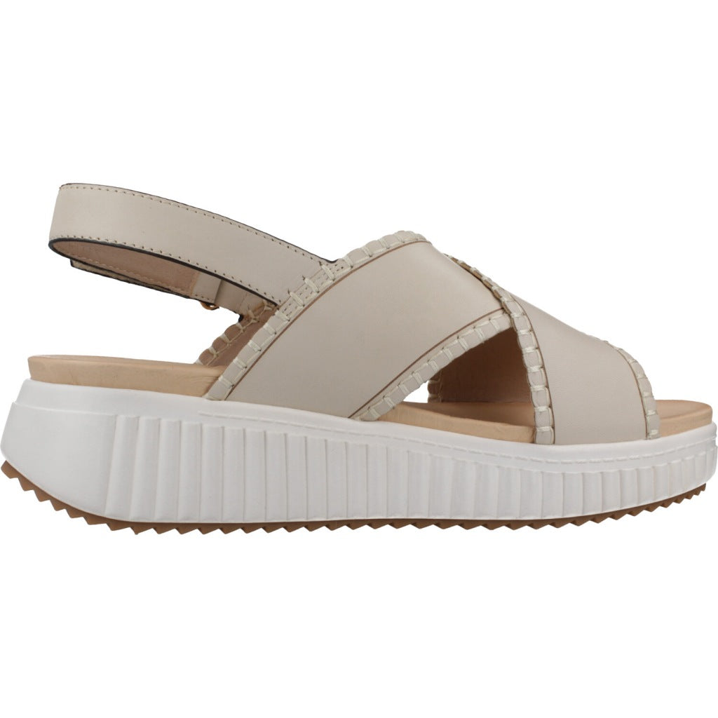 CARMELA C en color BEIGE (4)