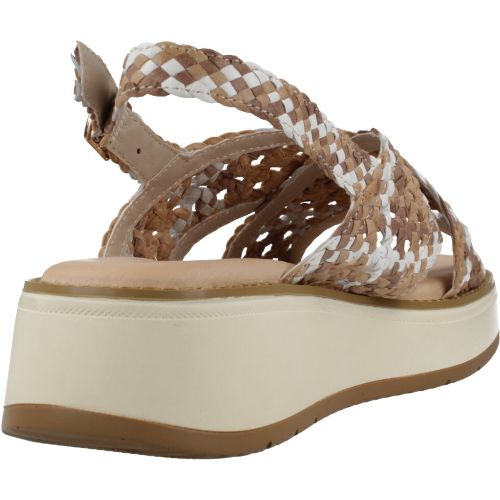CARMELA C en color BEIGE (3)