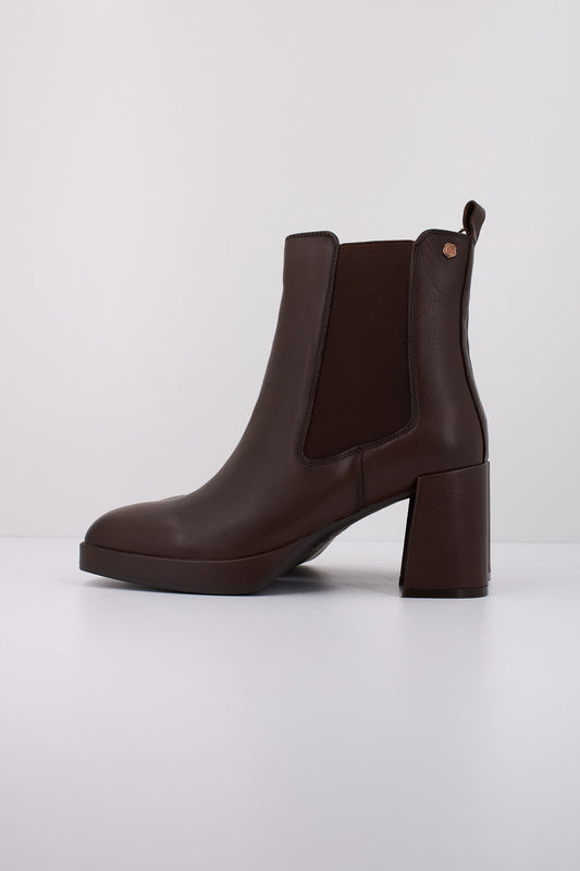 CARMELA C  en color MARRON  (1)