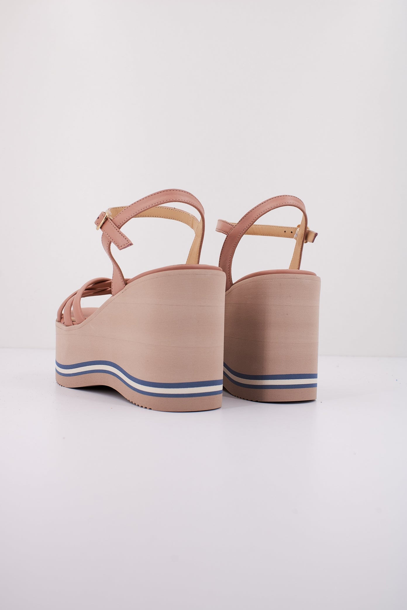 PALOMA BARCELO LIOBA en color BLUSH (3)