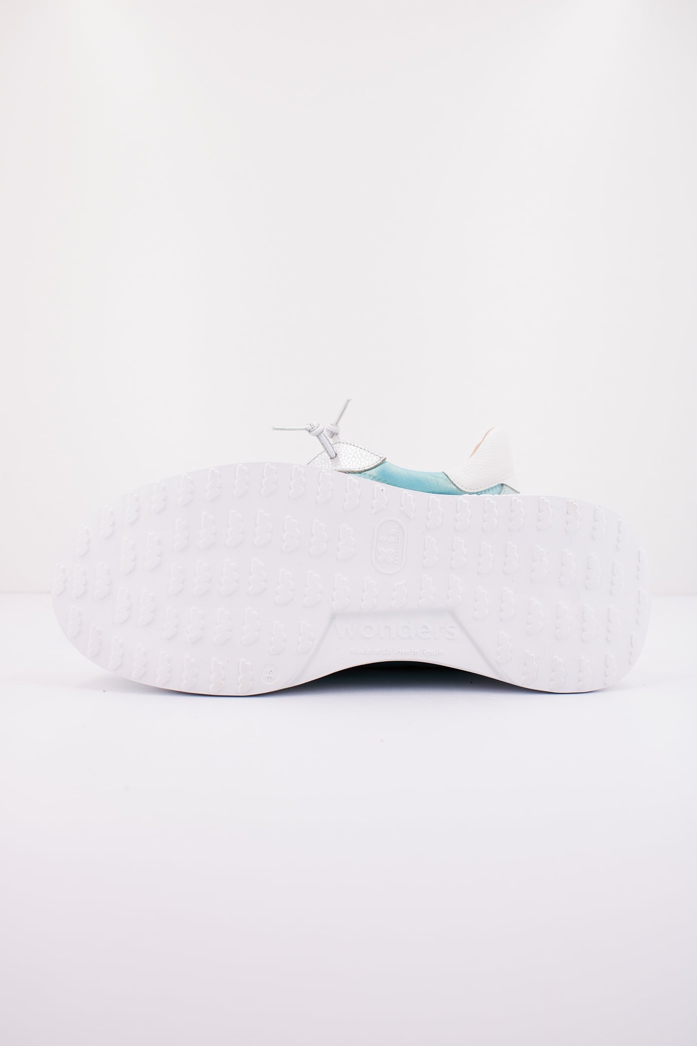 WONDERS A en color QCLCD (4)