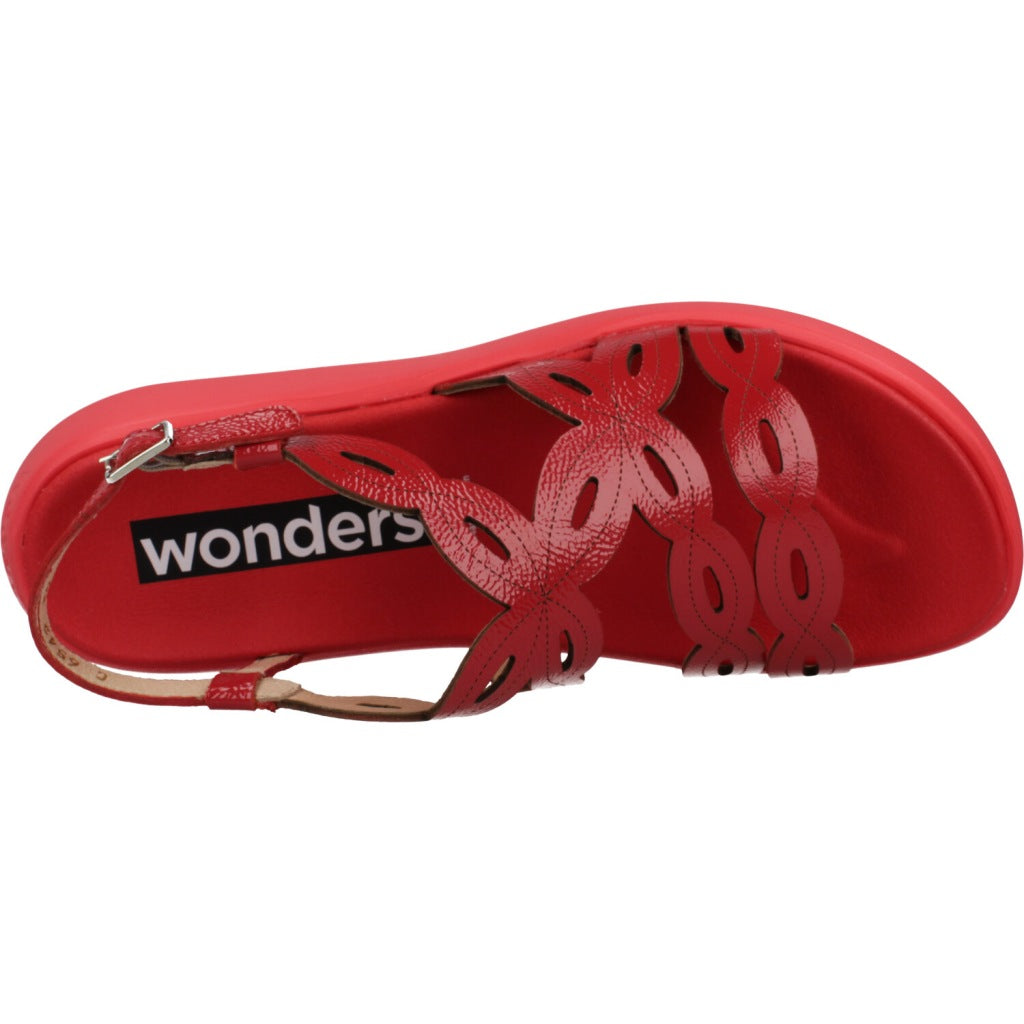 WONDERS C en color ROJO (7)