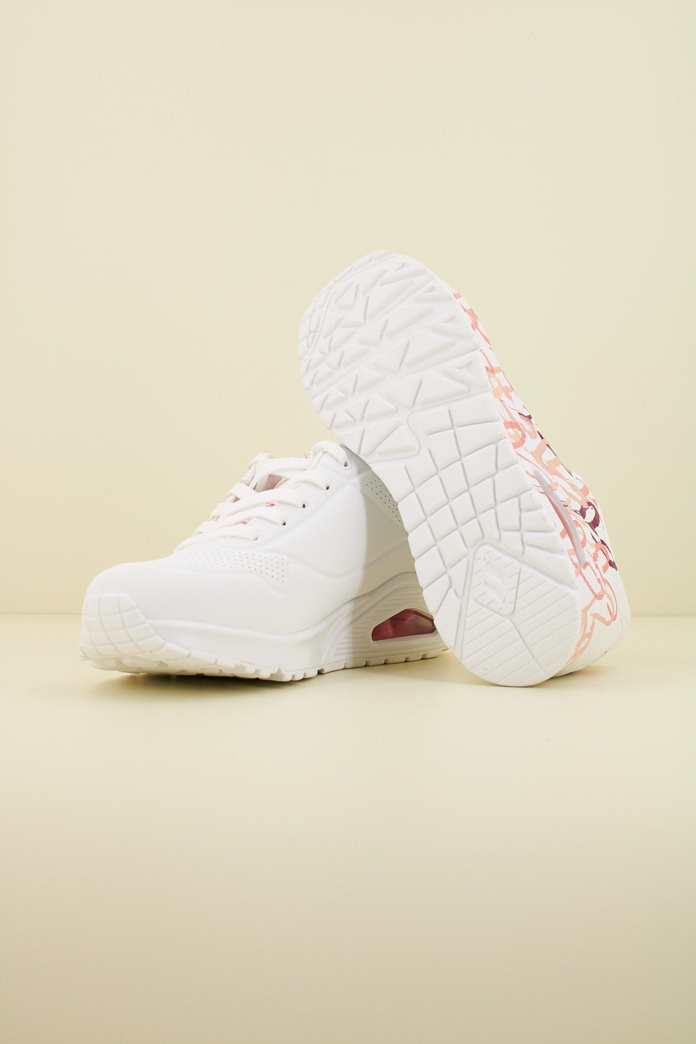 SKECHERS UNO-SPREAD THE LOVE en color WCRL (4)