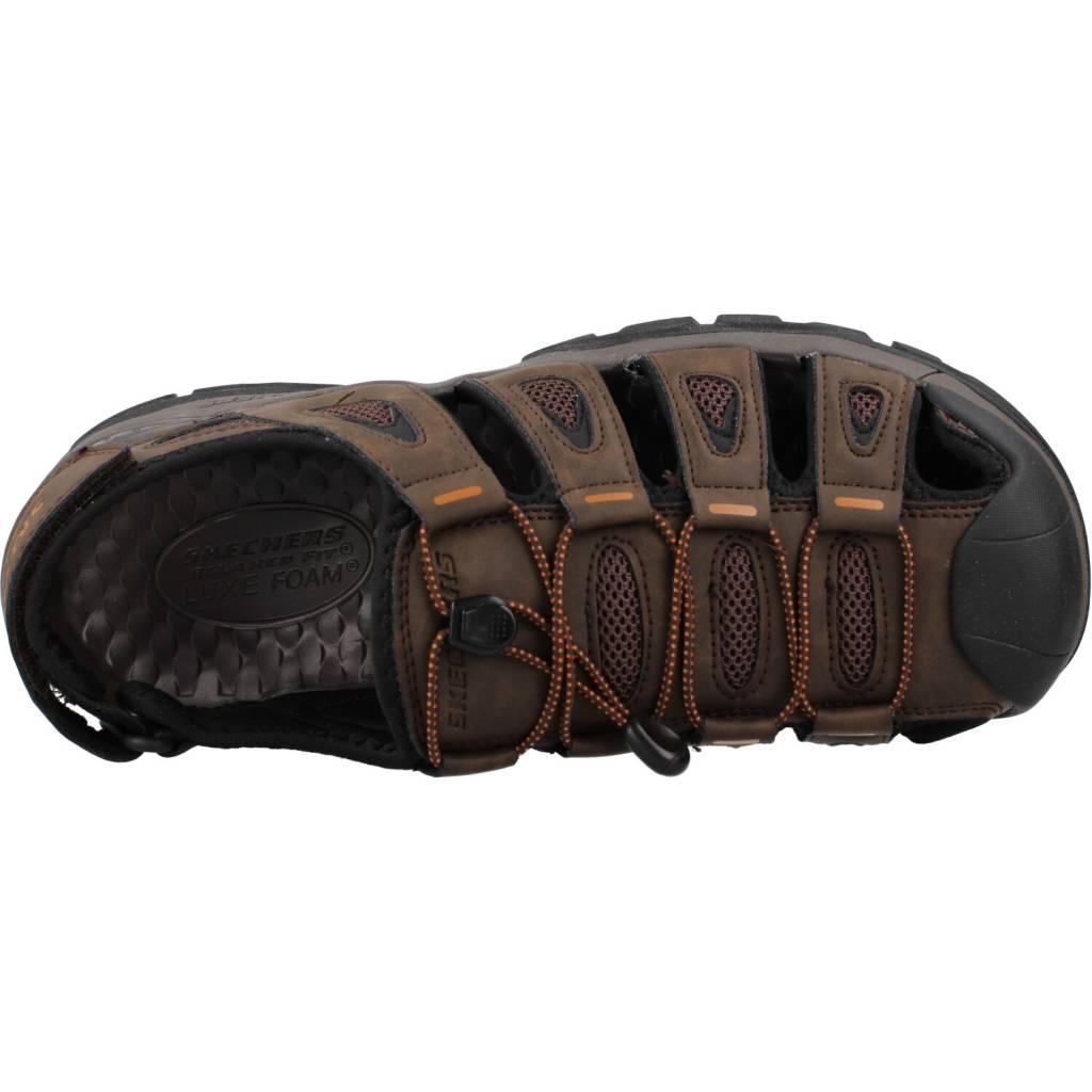 SKECHERS TRESMEN en color CHOC (7)