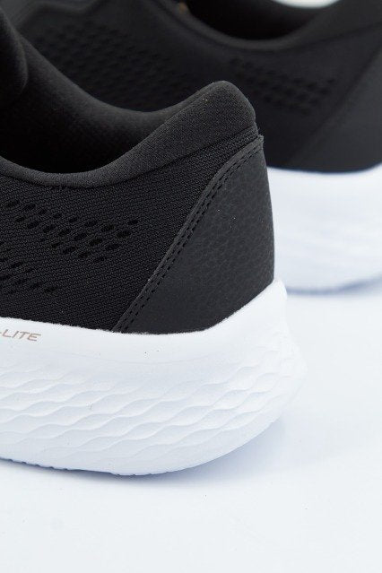 SKECHERS SKECH-LITE PRO PERFE en color BKRG (4)