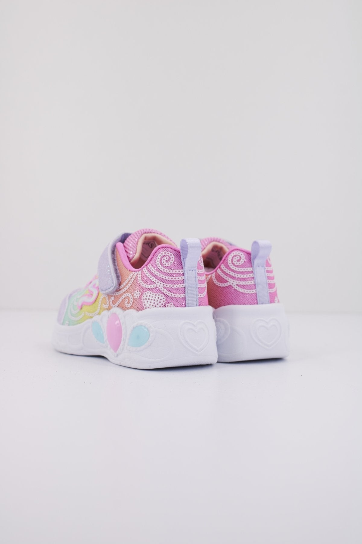 SKECHERS N en color MLT (3)