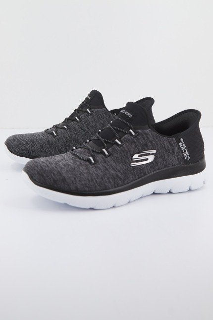SKECHERS SLIP-INS SUMMITS- DA en color BKW (2)