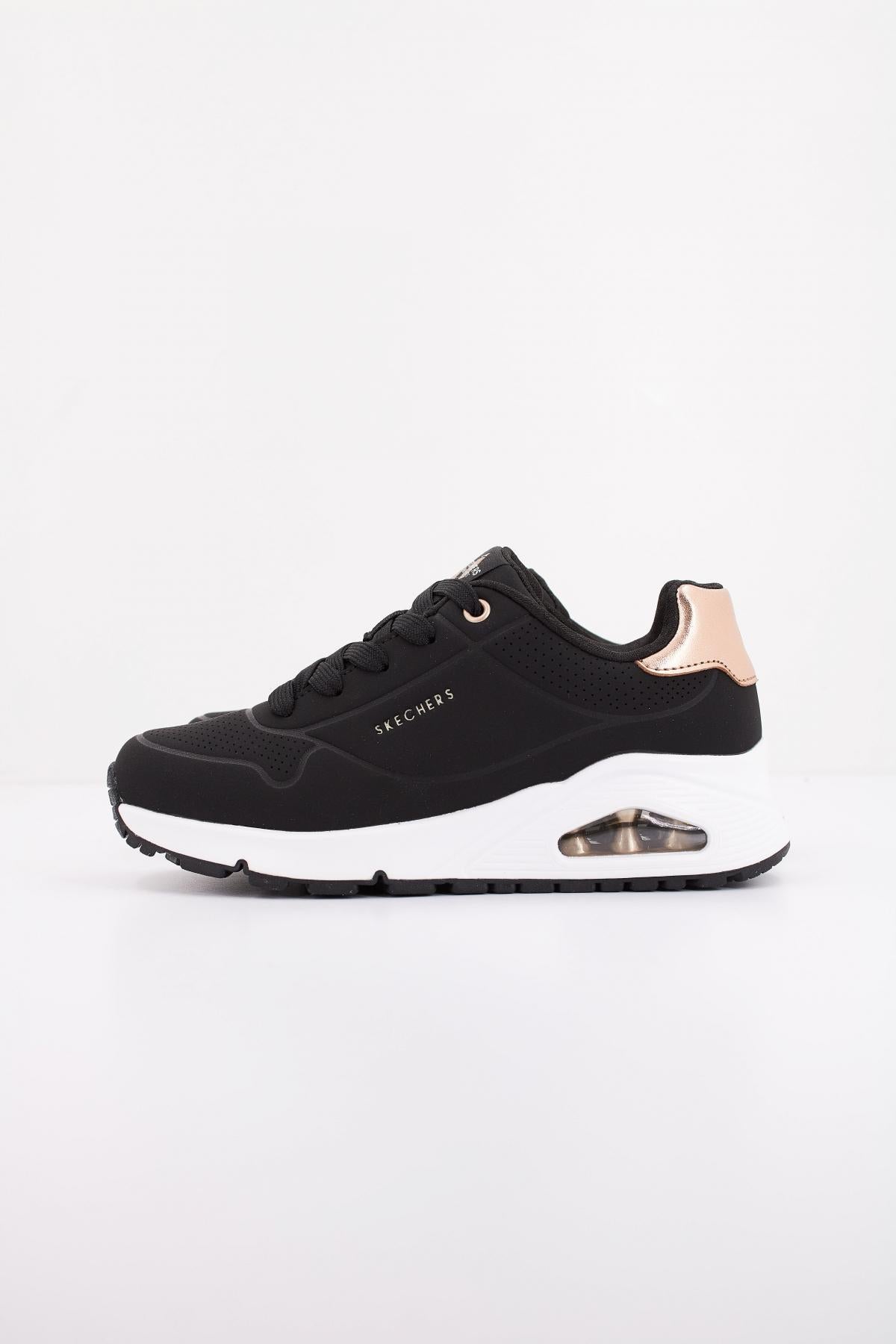 SKECHERS UNO GEN en color BLK (1)