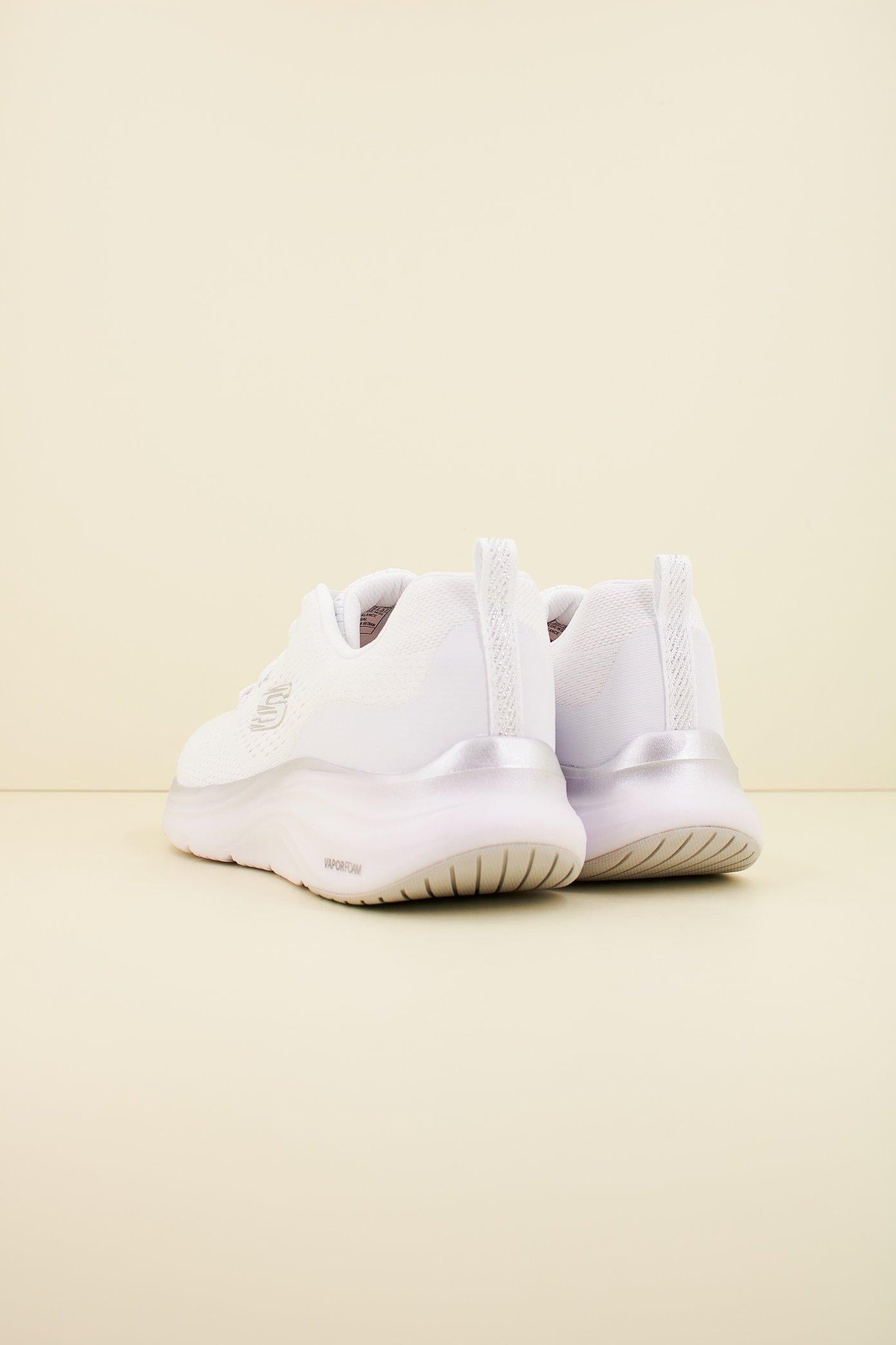 SKECHERS S en color WSL (3)