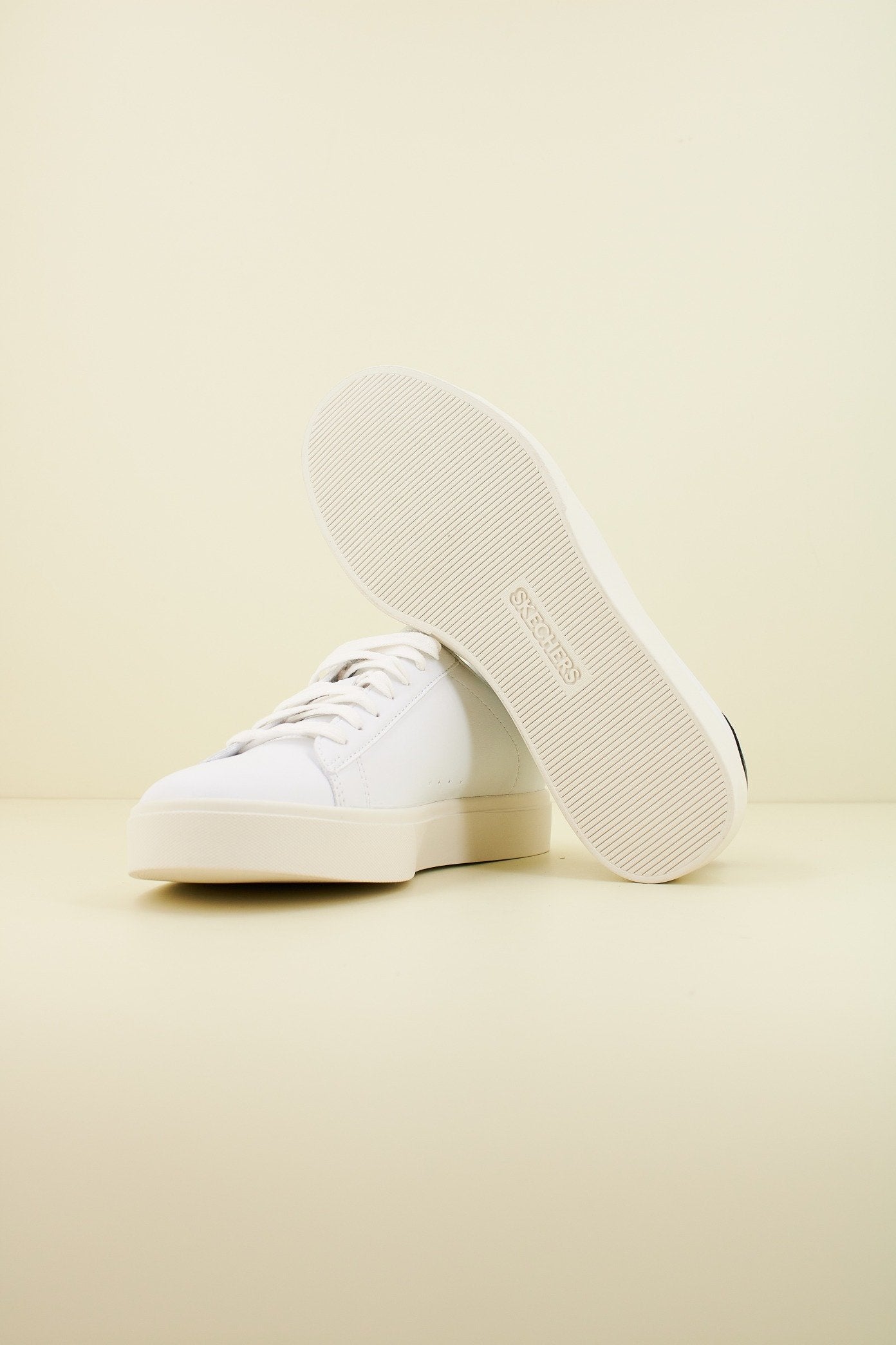 SKECHERS EDEN LX en color WBK (4)