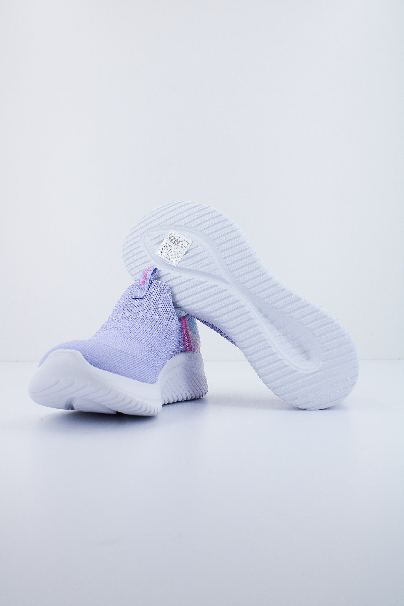 SKECHERS SLIP-INS: ULTRA FL en color LVMT (4)