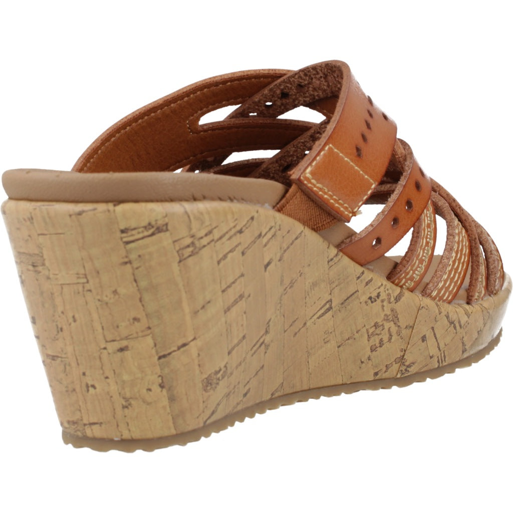 SKECHERS BEVERLEE - HOT SPRIN en color LUG (3)