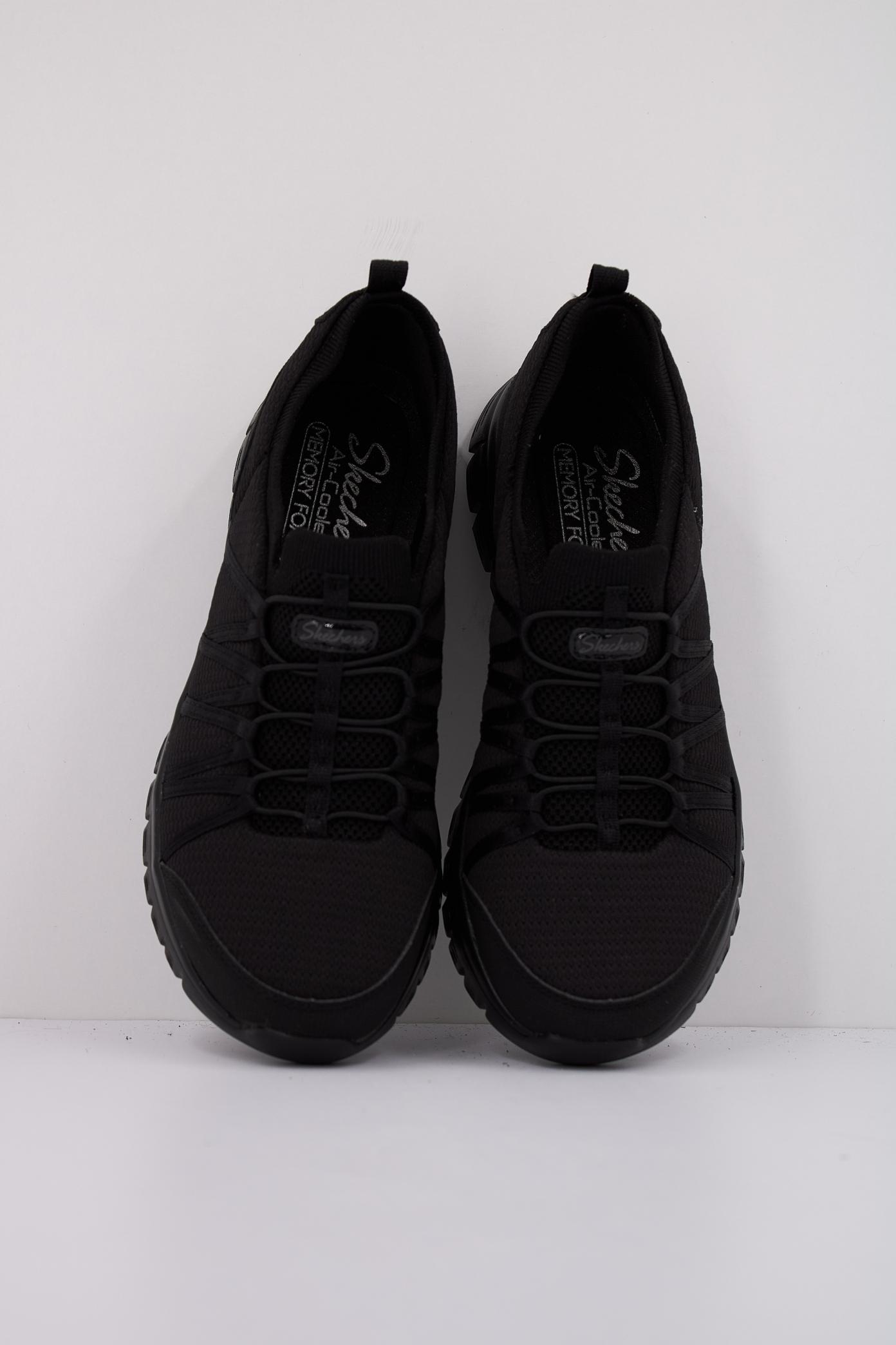 SKECHERS GRACEFUL - SOFT SOUL en color BBK (3)