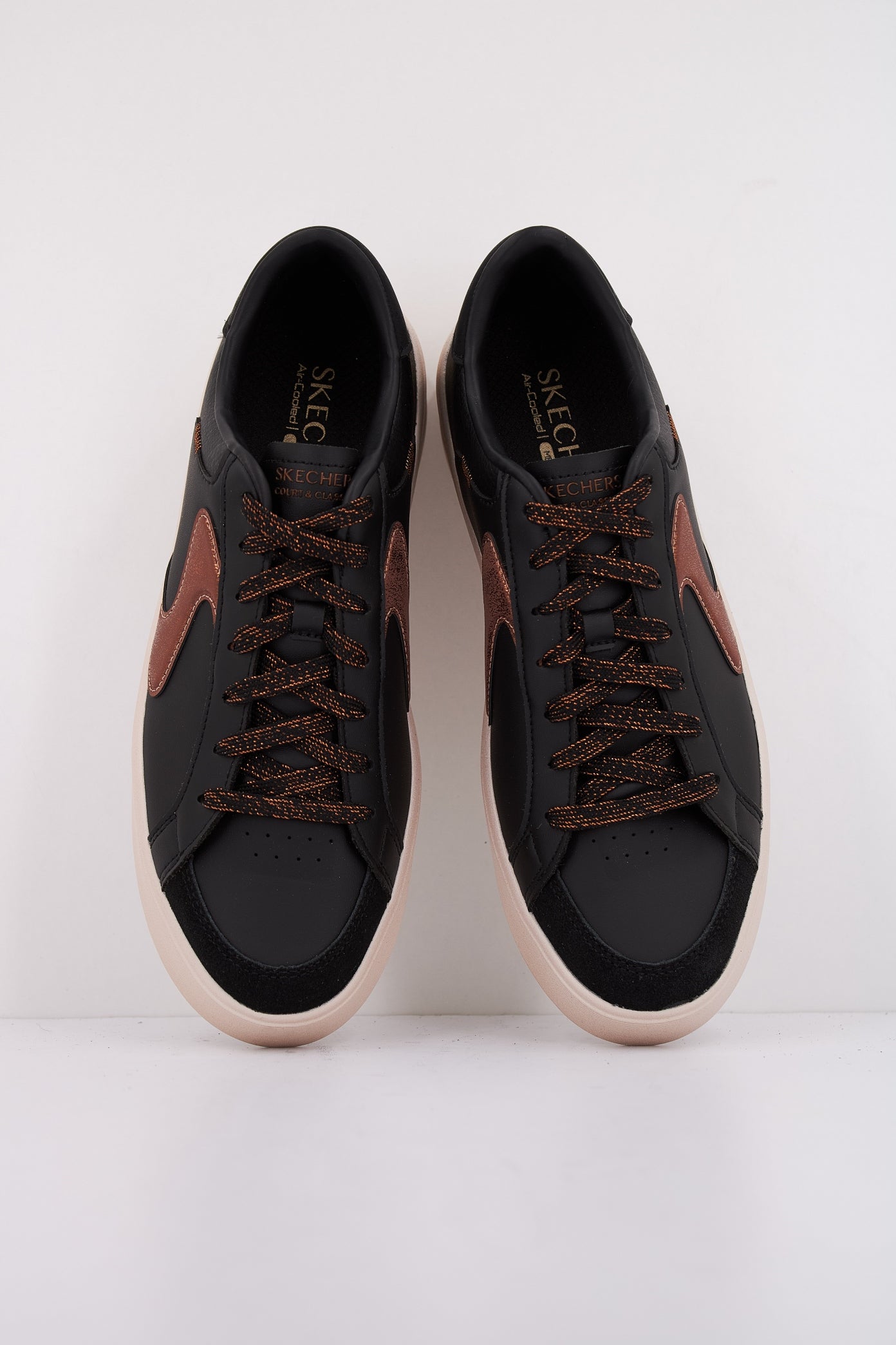 SKECHERS HILAND - QUITE CHIC en color BKBR (3)