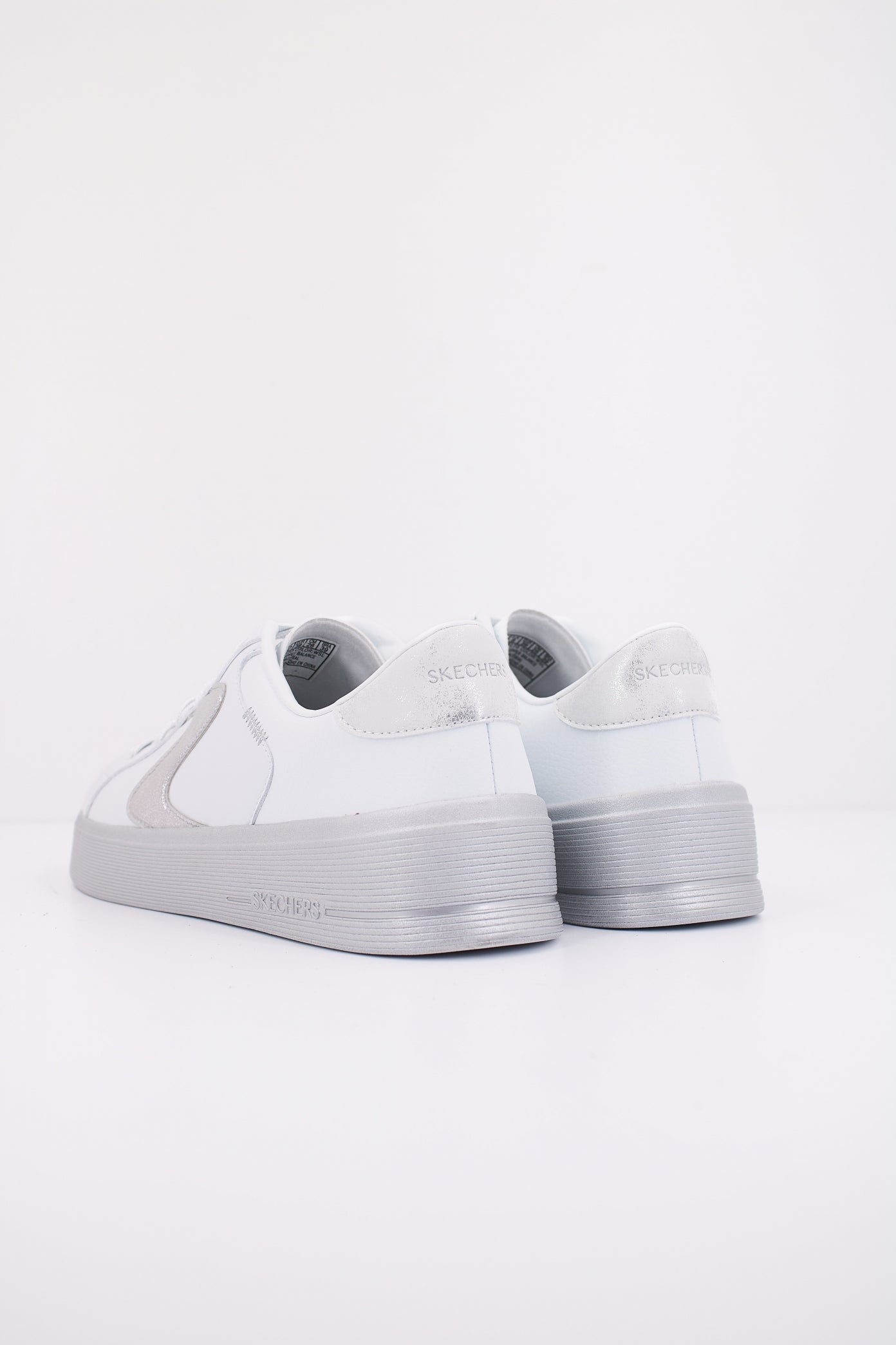SKECHERS HILAND - QUITE CHIC en color WSL (4)