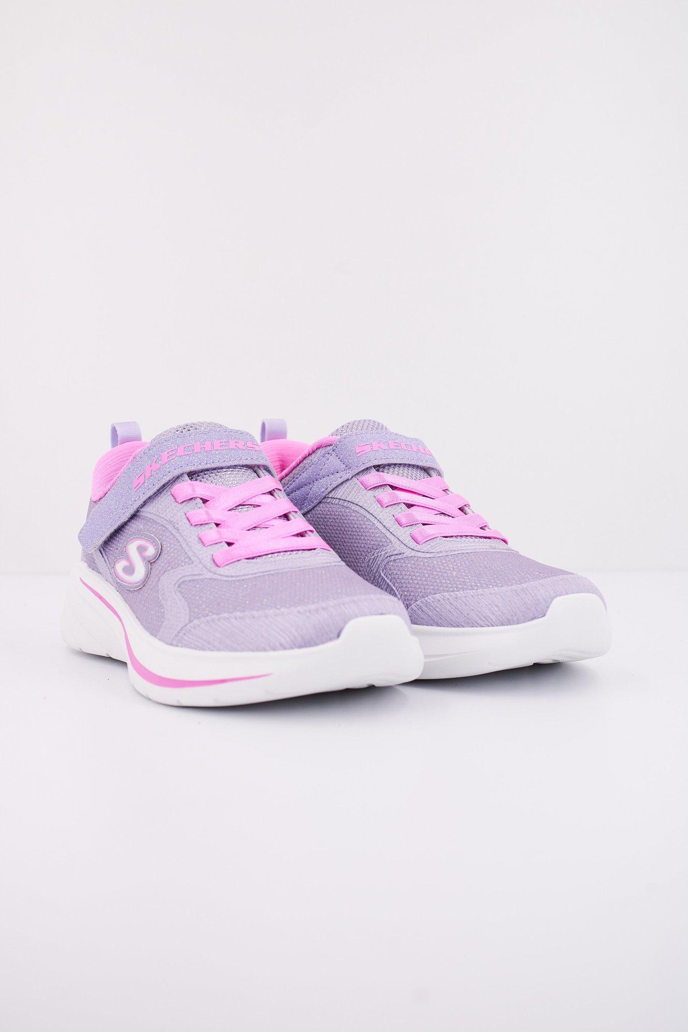 SKECHERS WAVE en color LAV (2)