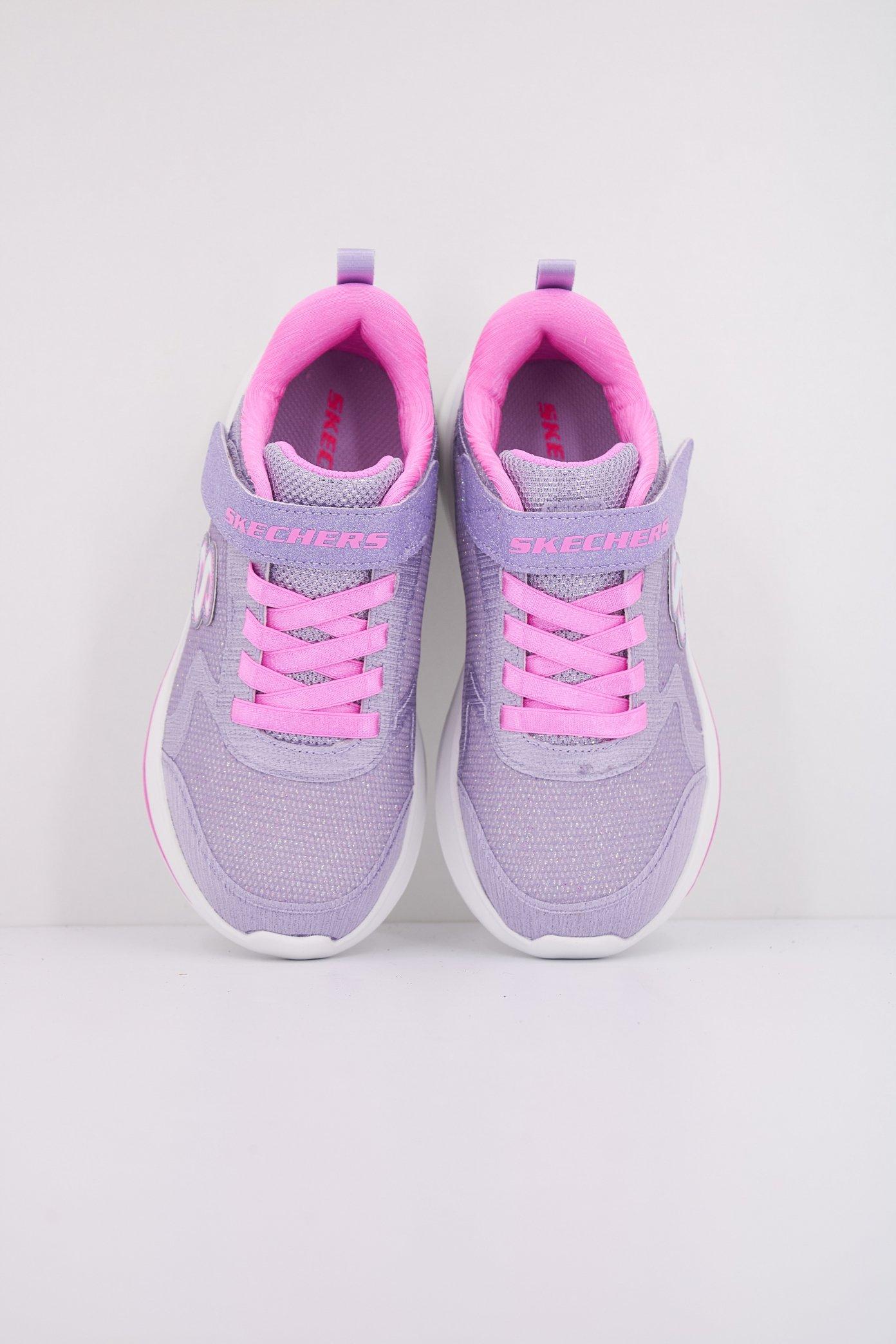 SKECHERS WAVE en color LAV (3)