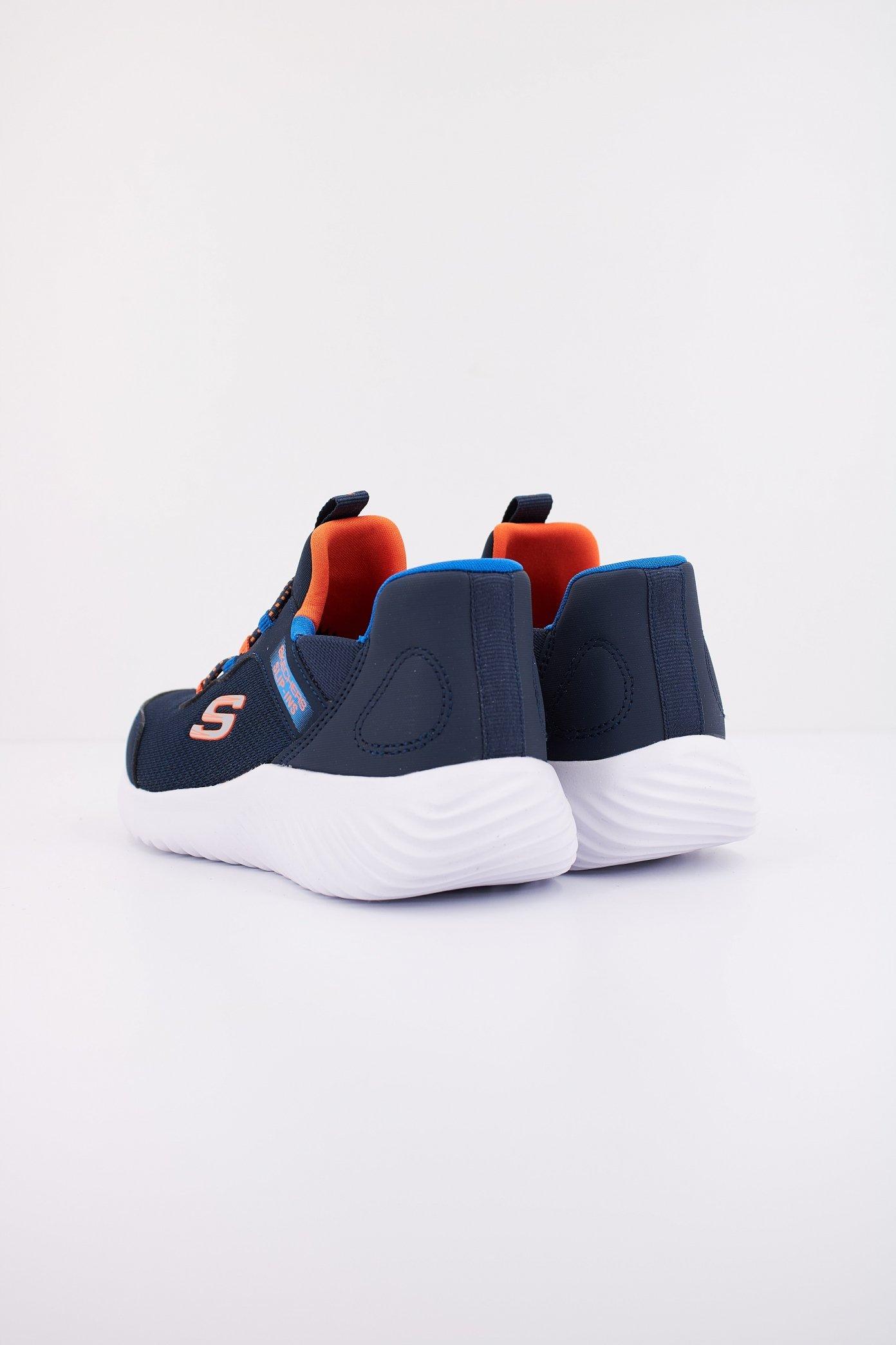 SKECHERS BOUNDER - BRISK-BURS en color NVBL (4)