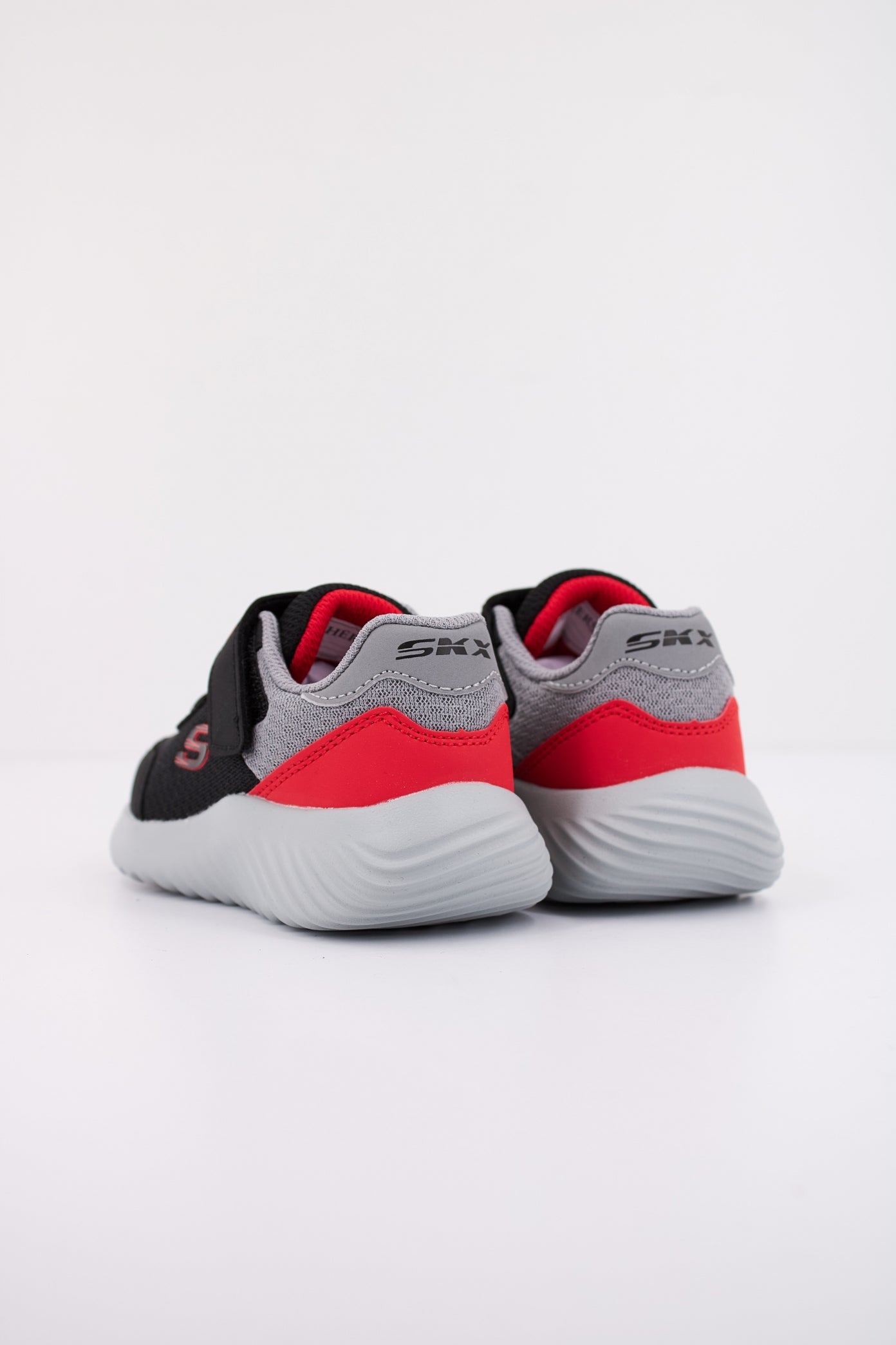 SKECHERS BOUNDER - TREZIC en color BKRD (4)