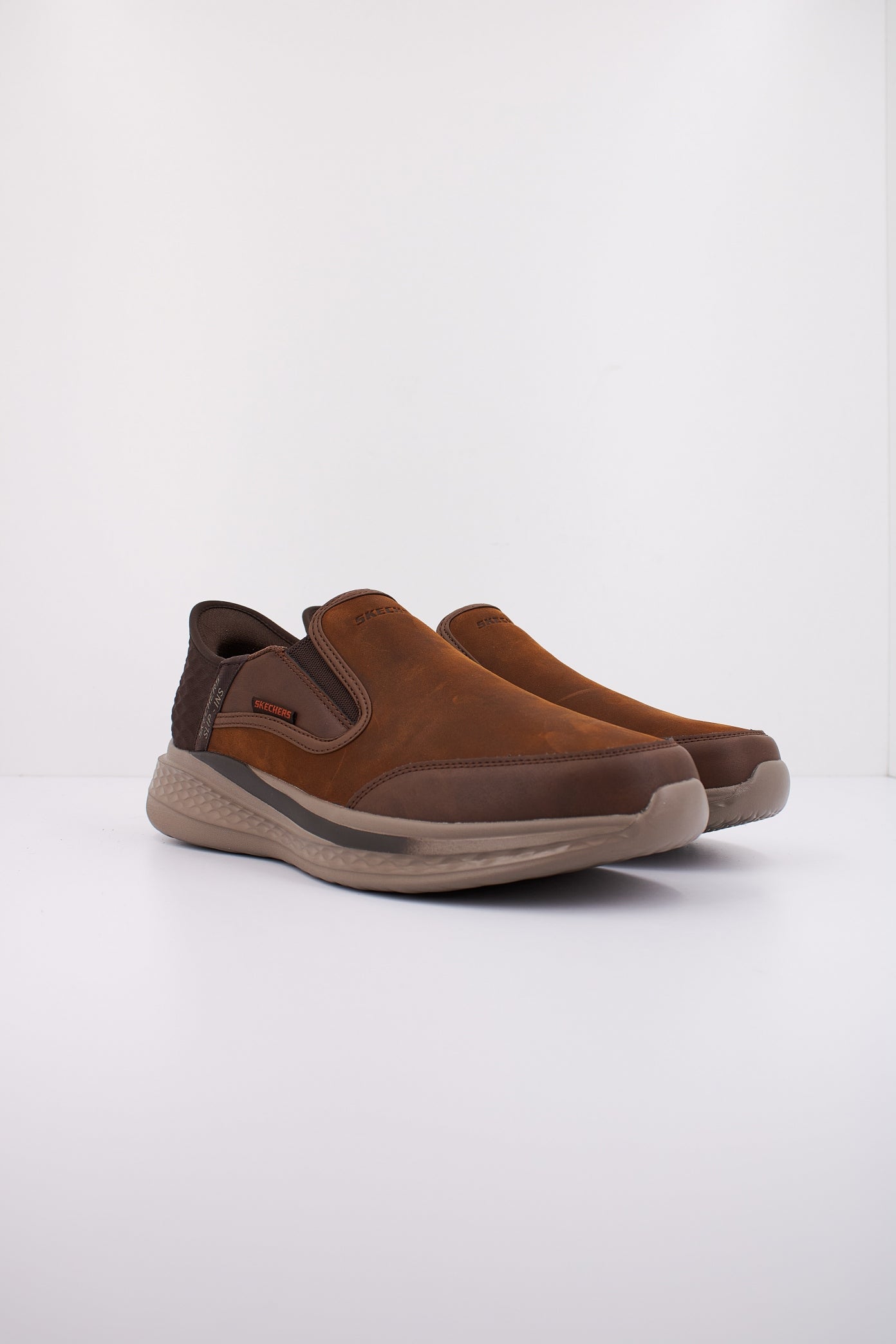 SKECHERS SLADE - COOPER SLIP- en color CDB (2)