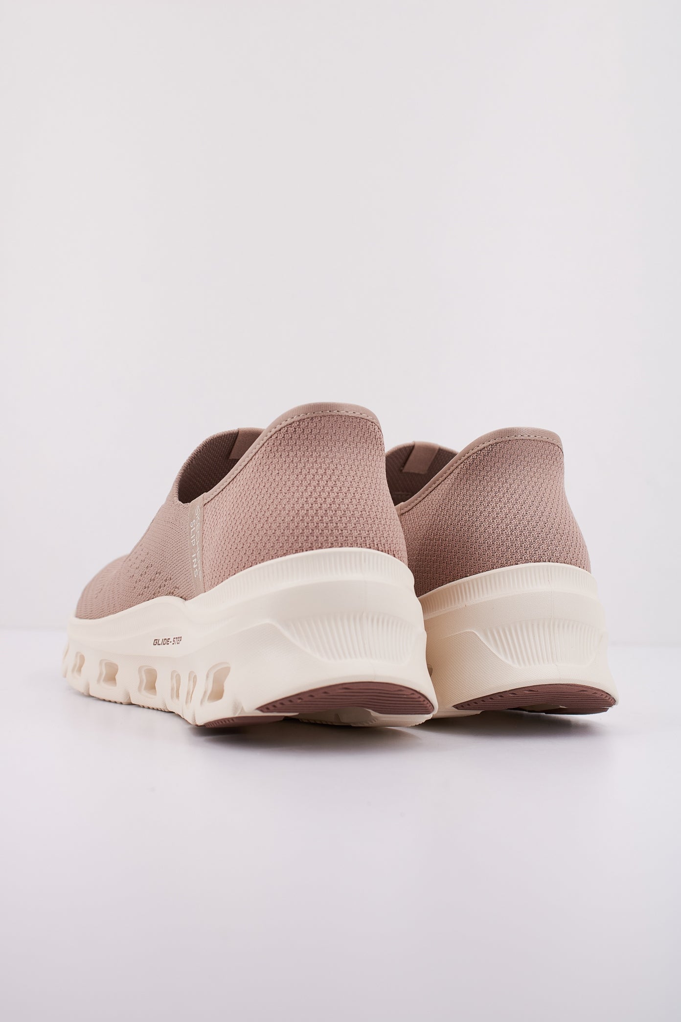 SKECHERS GLIDE STEP PRO SLIP- en color TAN (4)