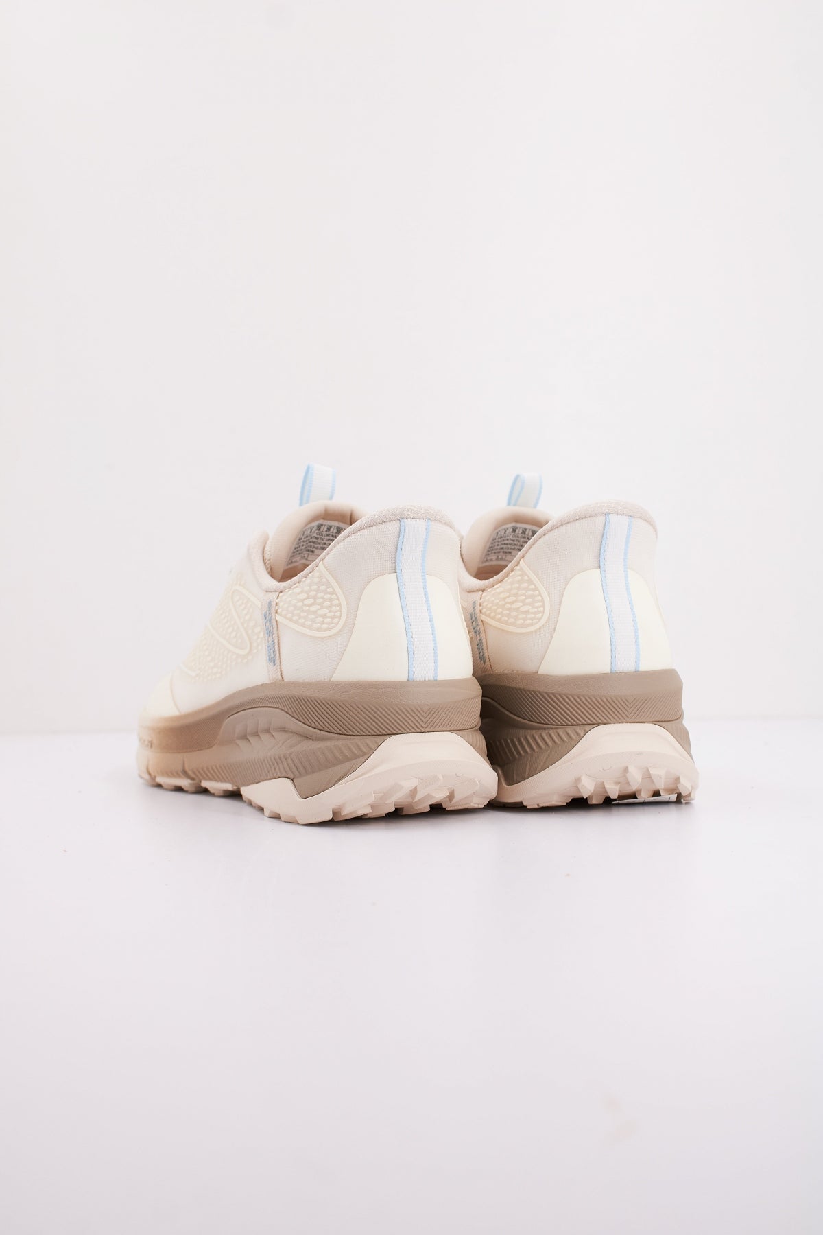 SKECHERS SLIP-INS SWITCH BACK en color NAT (4)