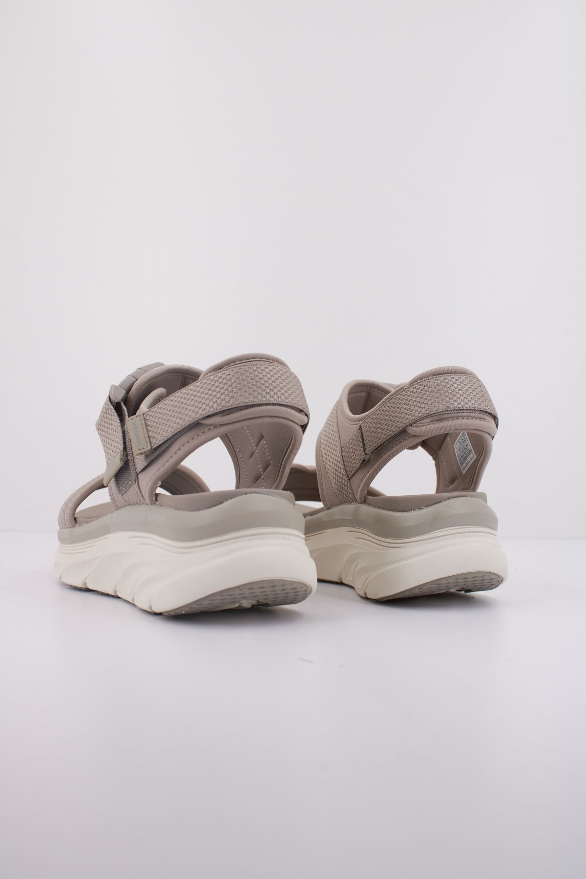 SKECHERS D'LUX WALKER en color TPE (4)