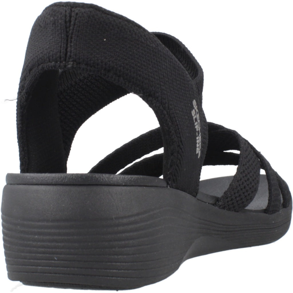 SKECHERS SLIP-INS ARYA en color BBK  (3)