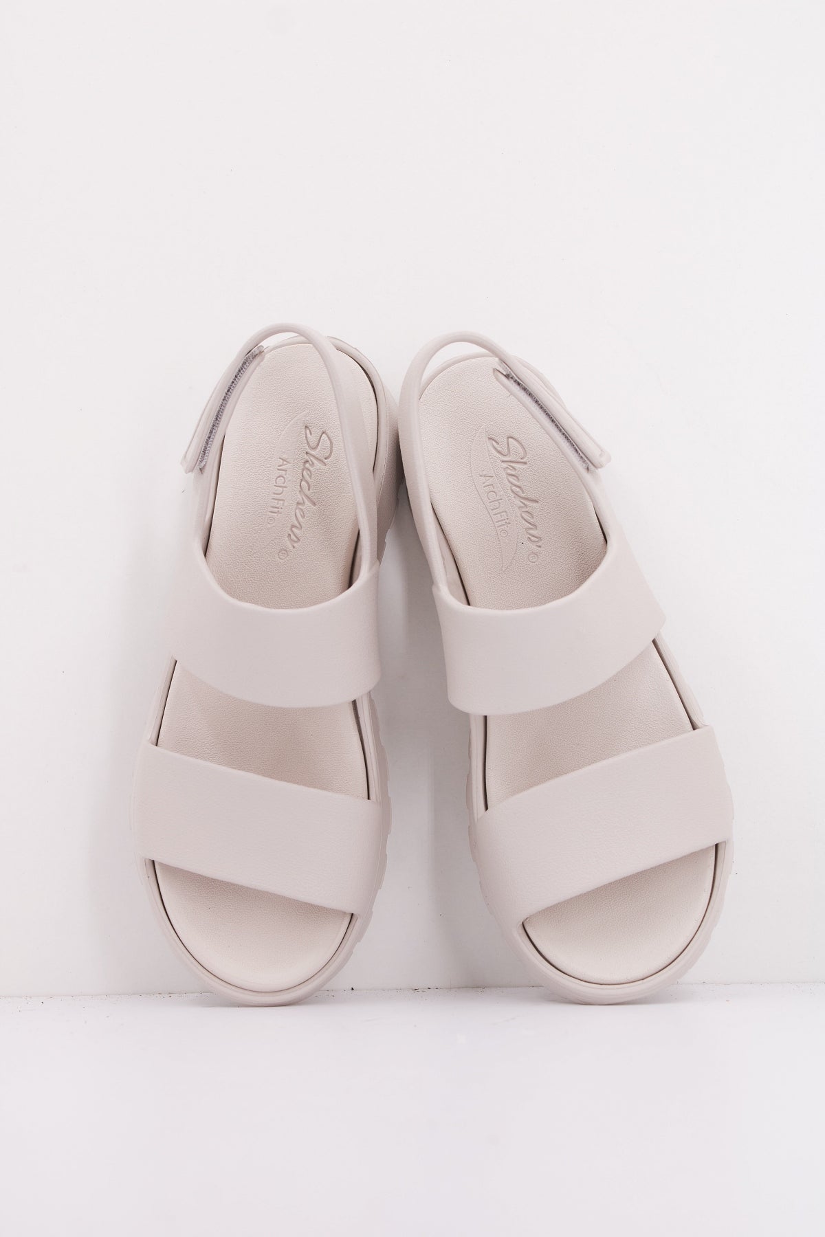 SKECHERS ARCH FIT FOOTSTEPS D en color NAT  (3)