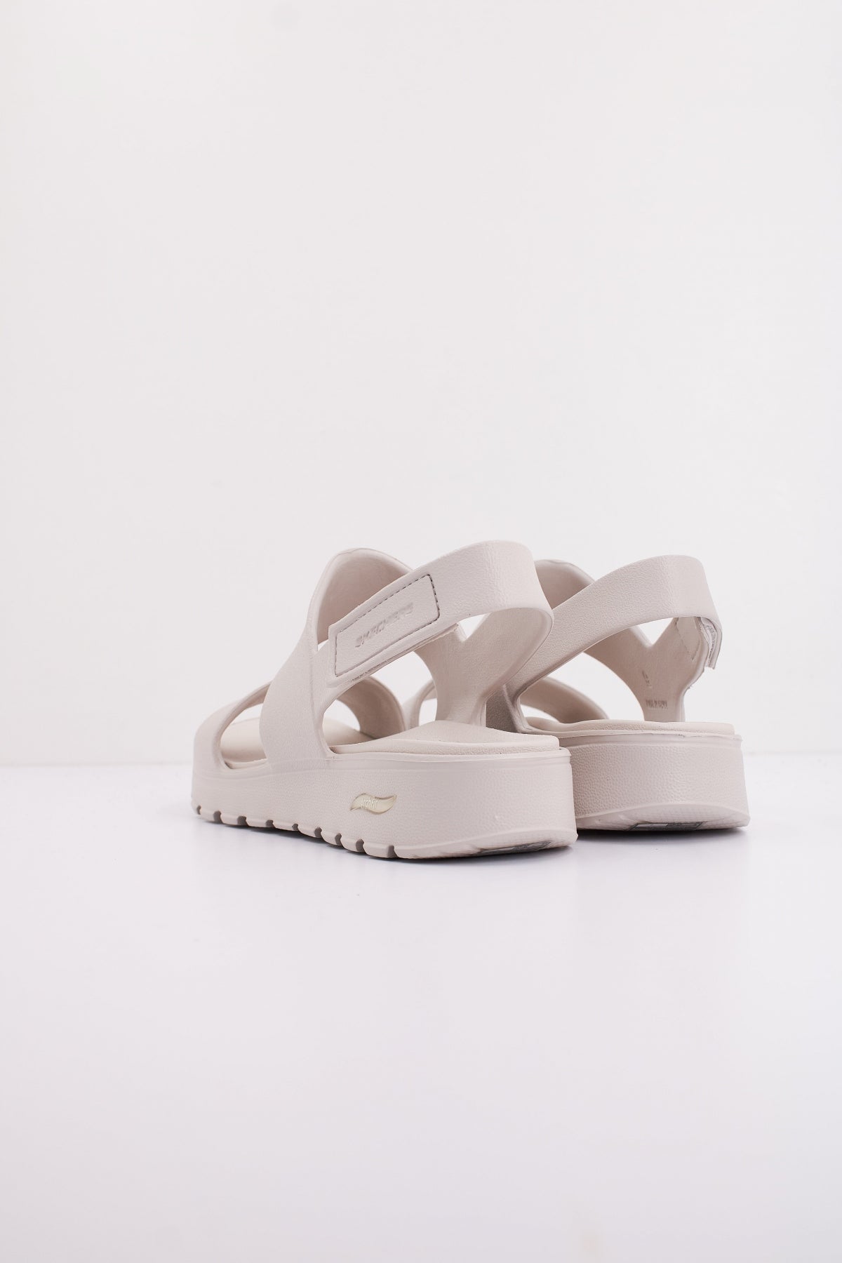 SKECHERS ARCH FIT FOOTSTEPS D en color NAT  (4)