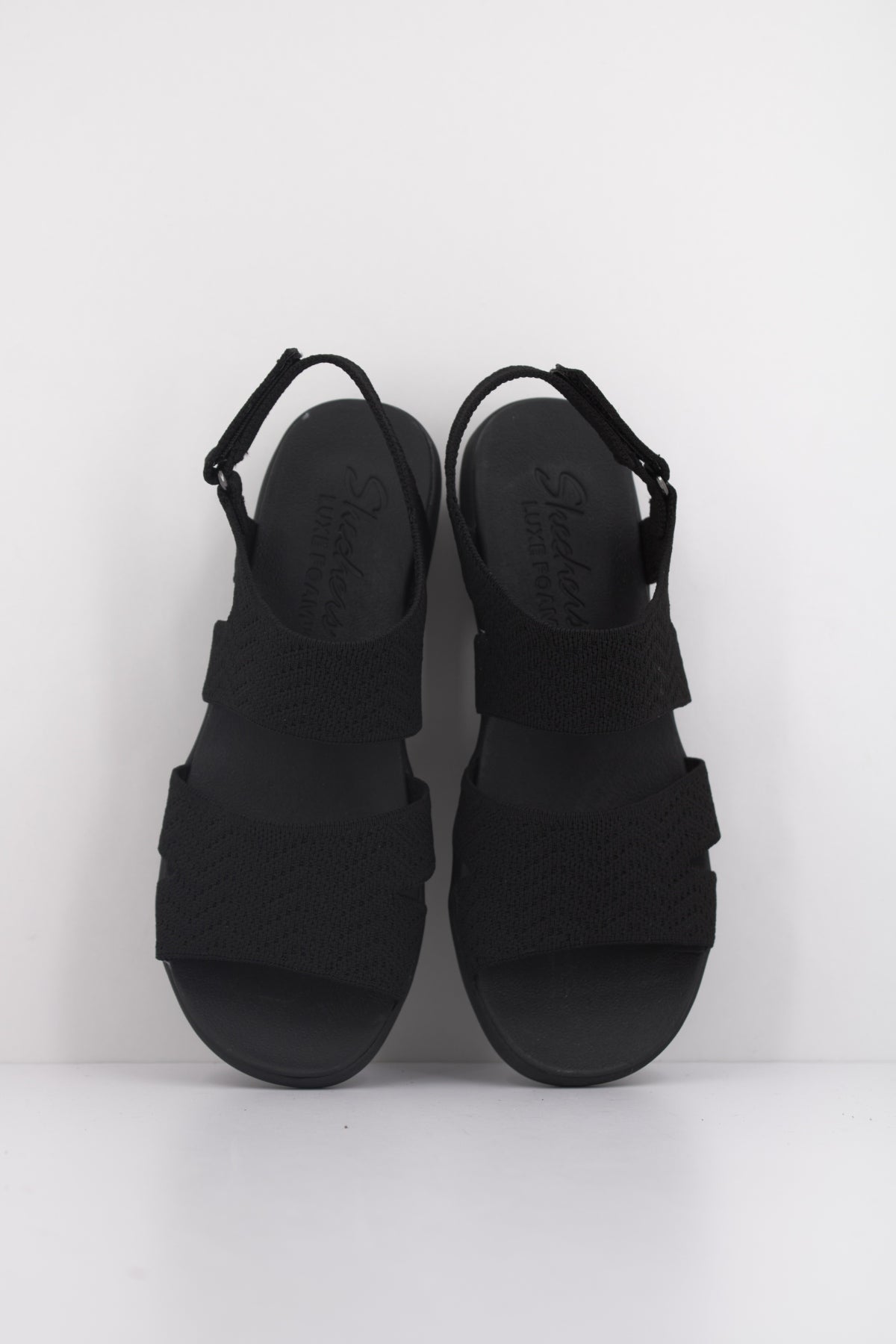 SKECHERS ARYA MODERN MUSE en color BBK  (3)