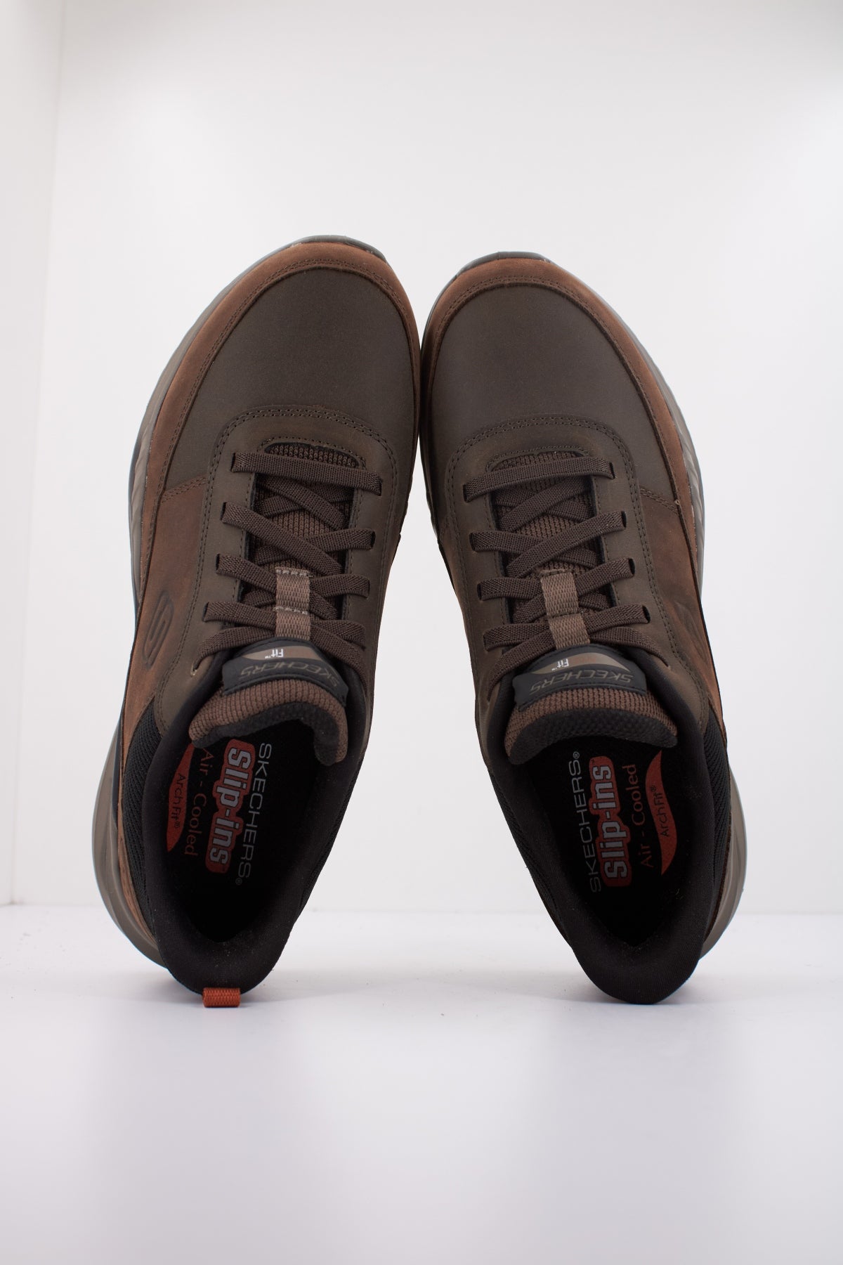 SKECHERS ARCH FIT ORVAN - MOX en color COC (3)