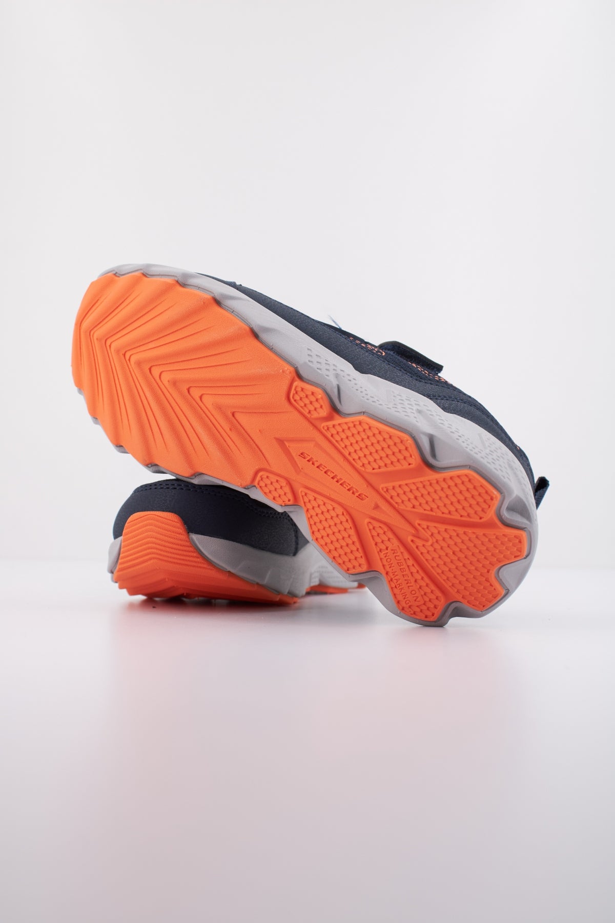 SKECHERS ELITE SPORT TREADA en color NVOR (5)