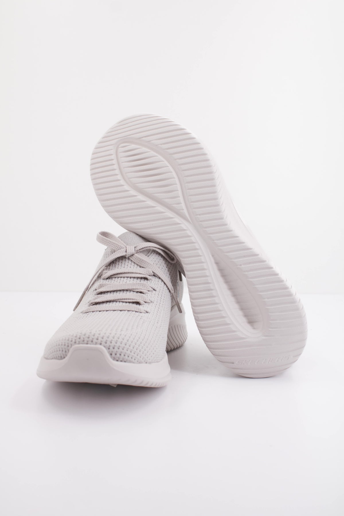 SKECHERS ULTRA FLEX . ELEVA en color LTGY (5)