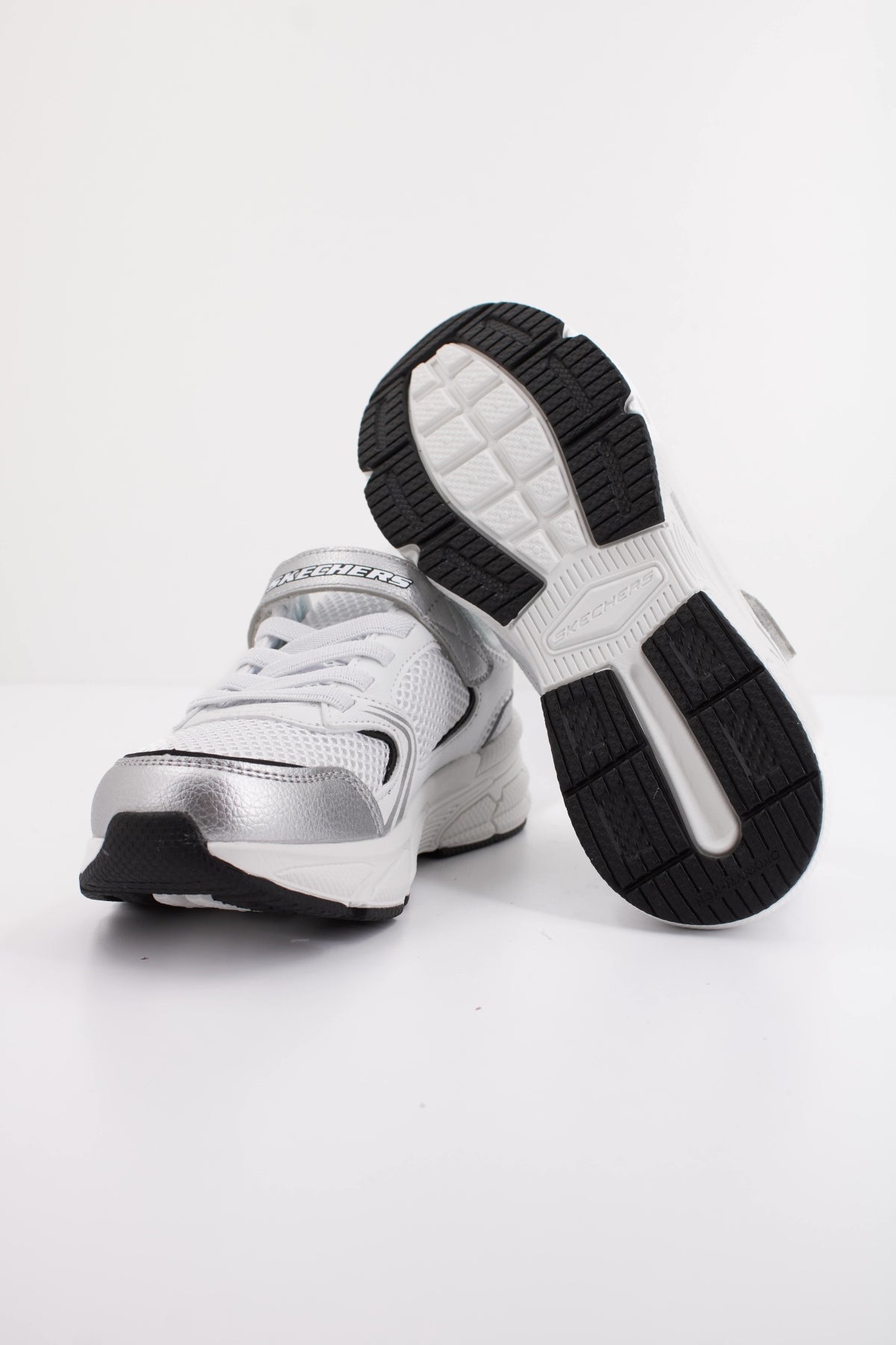 SKECHERS RETRO GRAPH en color WSL (5)