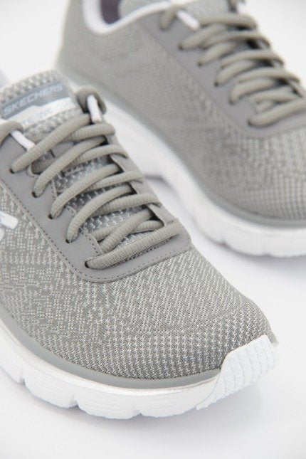 SKECHERS FASHION FIT BOLD BOU en color GYLV (2)