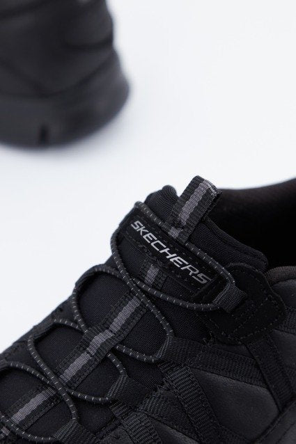 SKECHERS FINE TASTE en color BBK (4)
