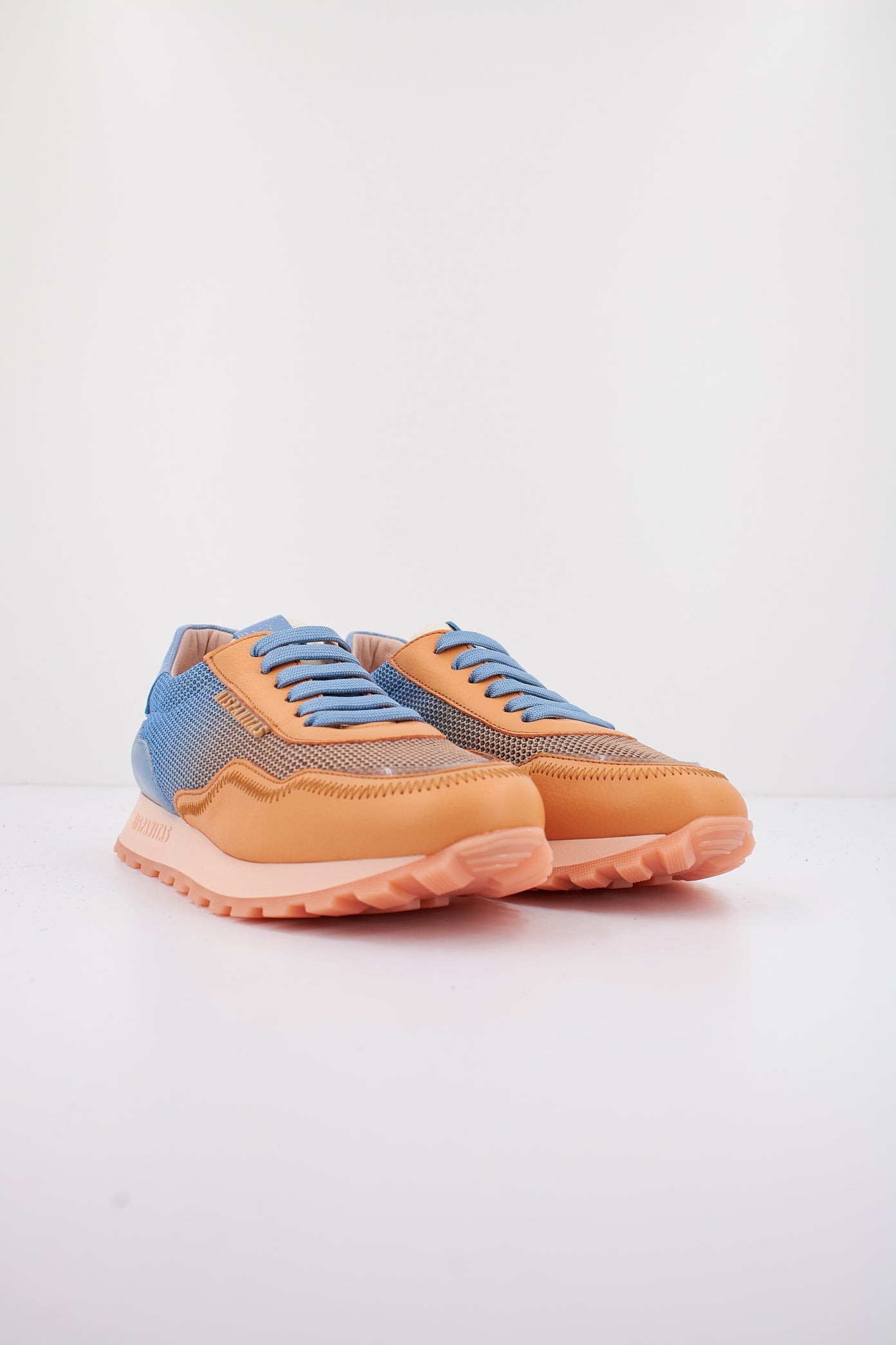 HISPANITAS CERVO-V en color PEACH (2)