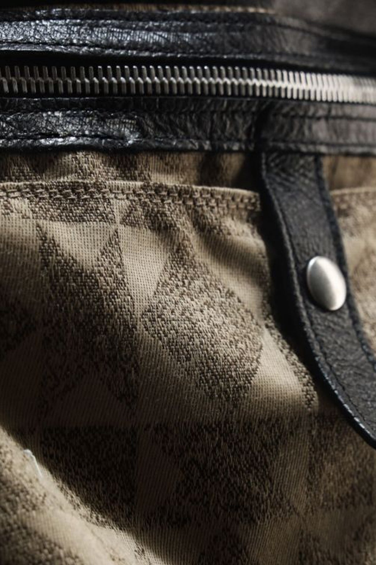 AS AS en color NERO (4)