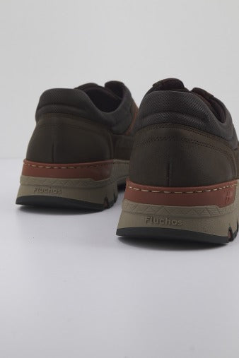 FLUCHOS DESERT en color KAKI (3)