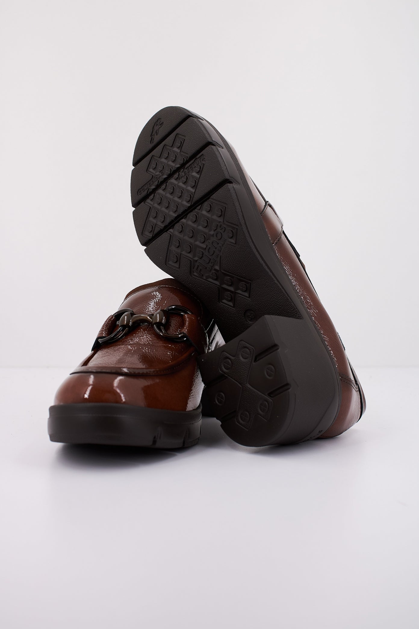 FLUCHOS F en color CUERO (5)