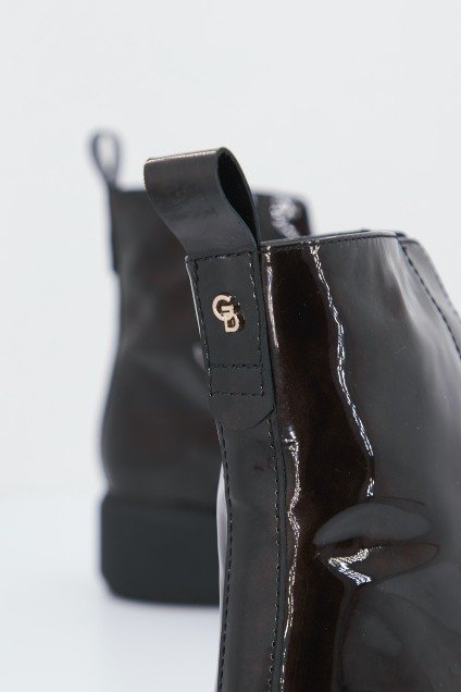 GADEA GUM en color NEGRO (4)