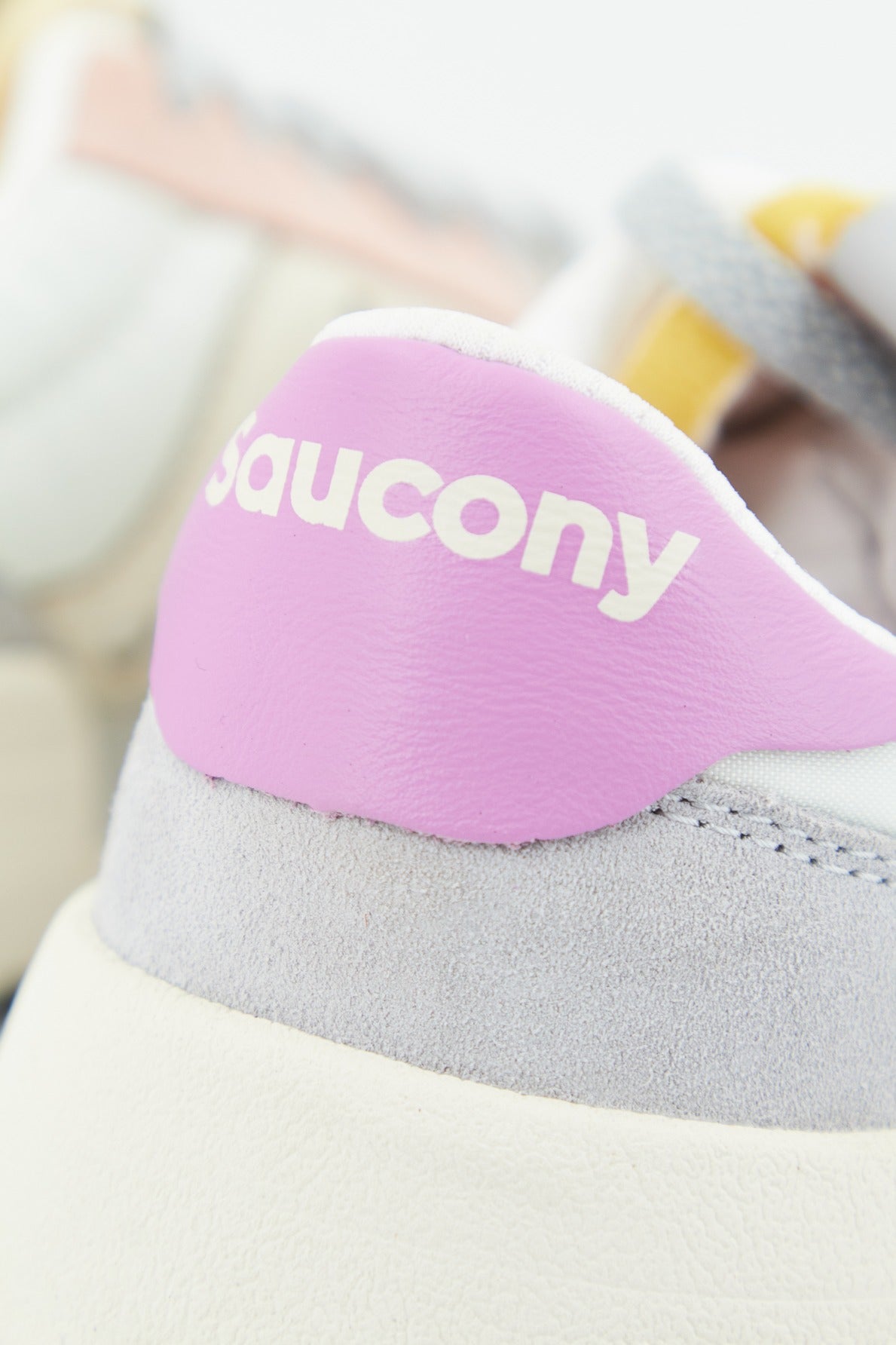 SAUCONY JAZZ NXT en color WHTGRYRS (4)