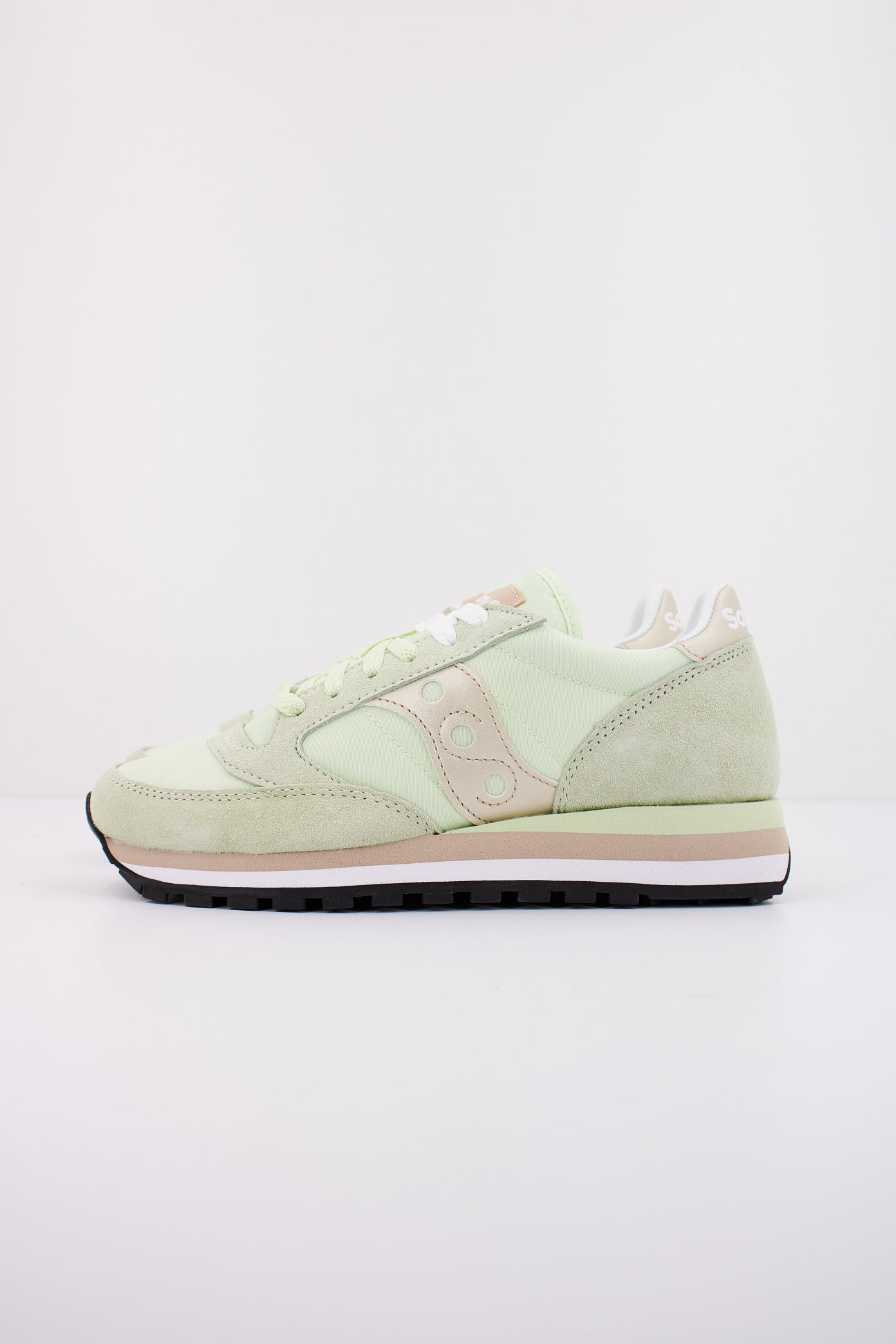 SAUCONY JAZZ TRIPLE en color GRNGLD (1)