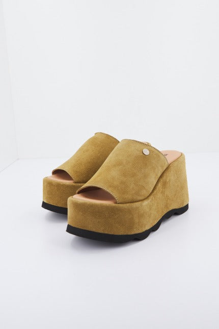 YELLOW CHARLOTTE en color KAKI (3)