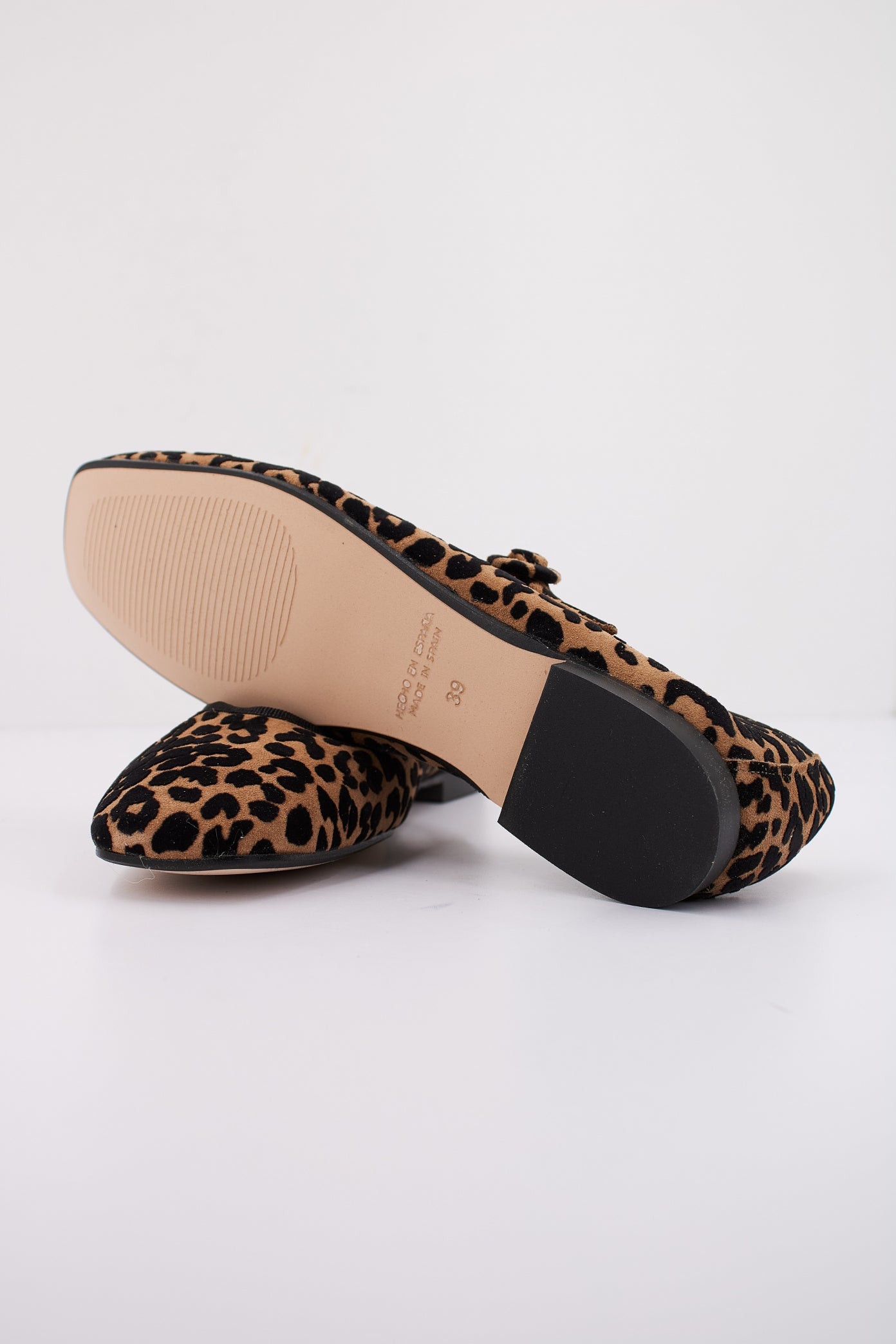 YELLOW CLAU en color LPRDCR (5)